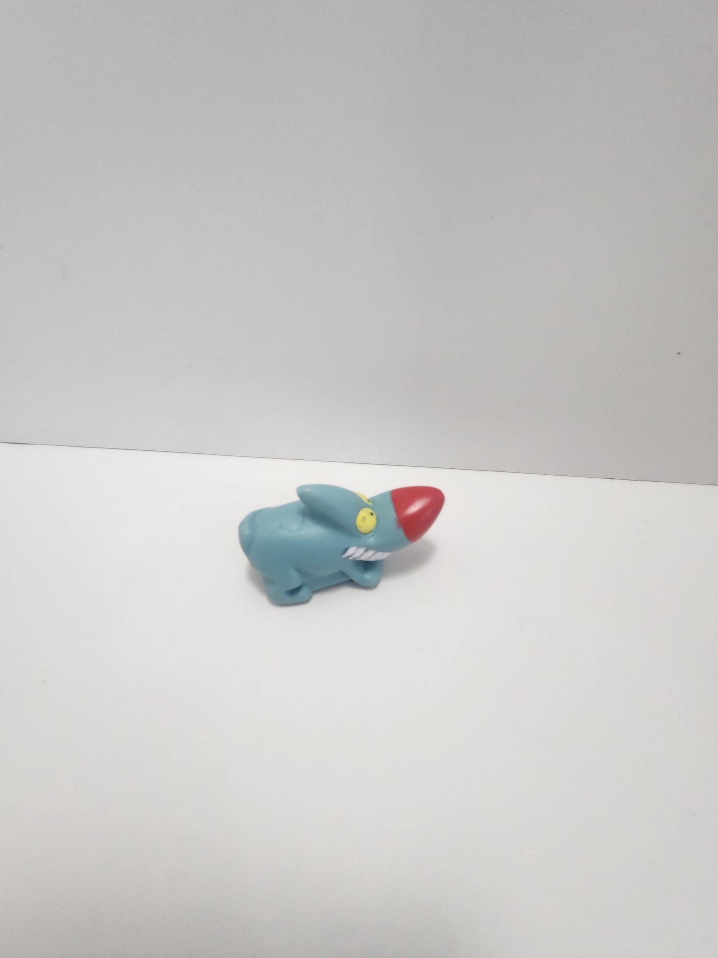 Sharky The Shark Dog 1996 Fox Eek The Cat - Eek The Cat - Fox Toys - Sharky - Shark Dog - Hardee's- McDonald's- Happy Meal Toys