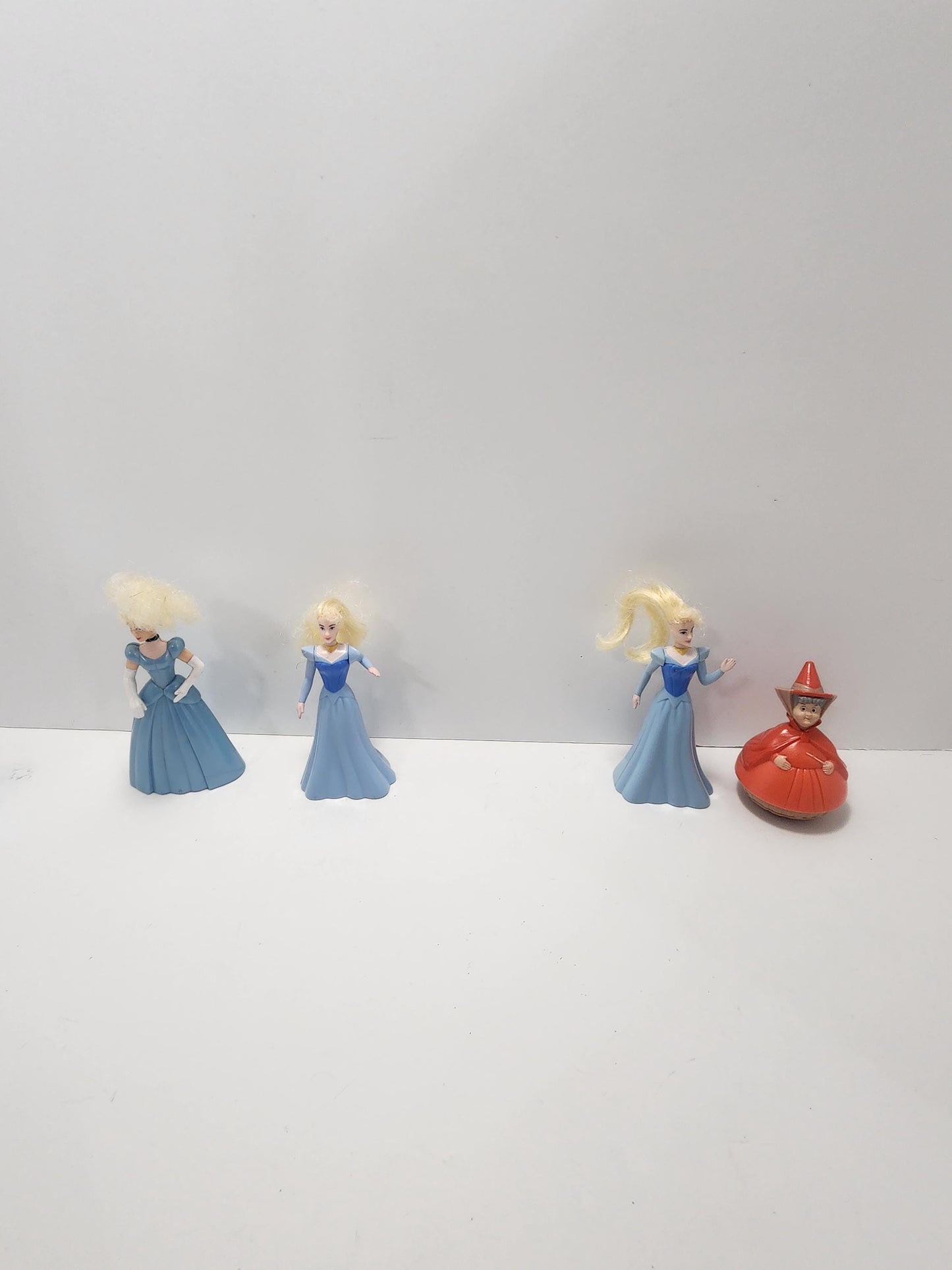 Cinderella and Sleeping Beauty Toys - Disney - Disney Toys - Disney Princess - Sleeping Beauty - Cinderella - Princess Gifts