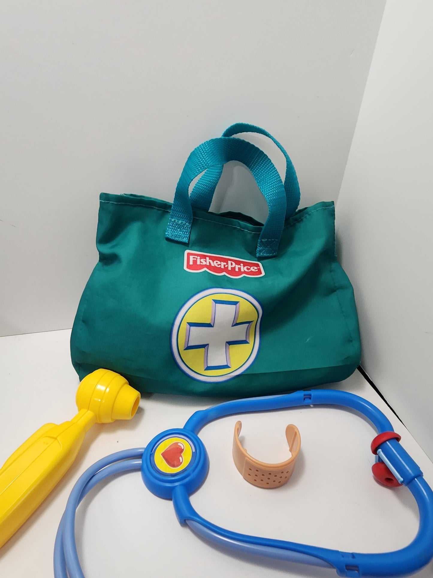Fisher Price Pretend Play Medical Kits - Pretend Doctor - Doctor Toys - Toddler Toys - Fisher Price - Fisher Price Toys - Medical Kit
