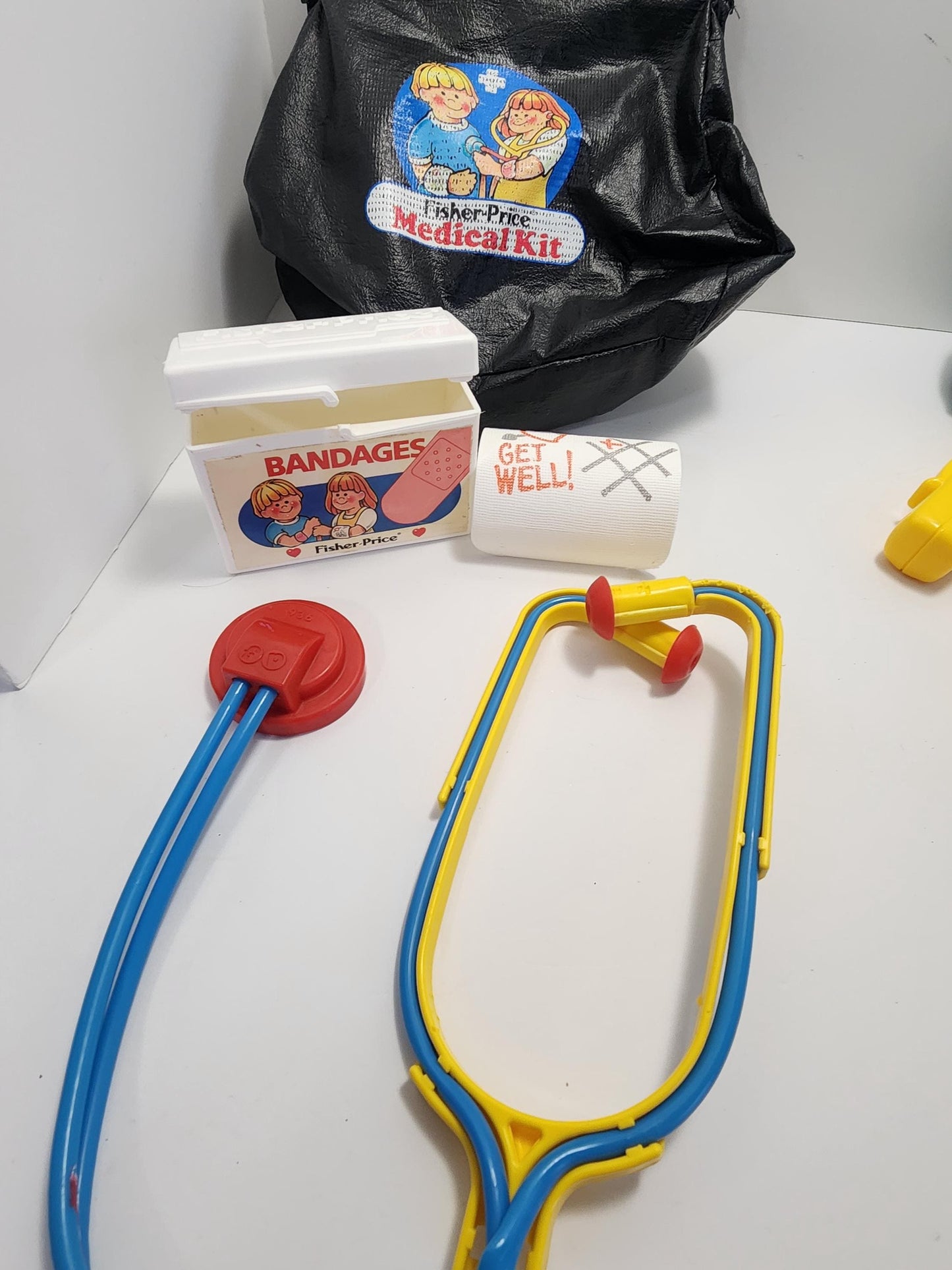 Fisher Price Pretend Play Medical Kits - Pretend Doctor - Doctor Toys - Toddler Toys - Fisher Price - Fisher Price Toys - Medical Kit