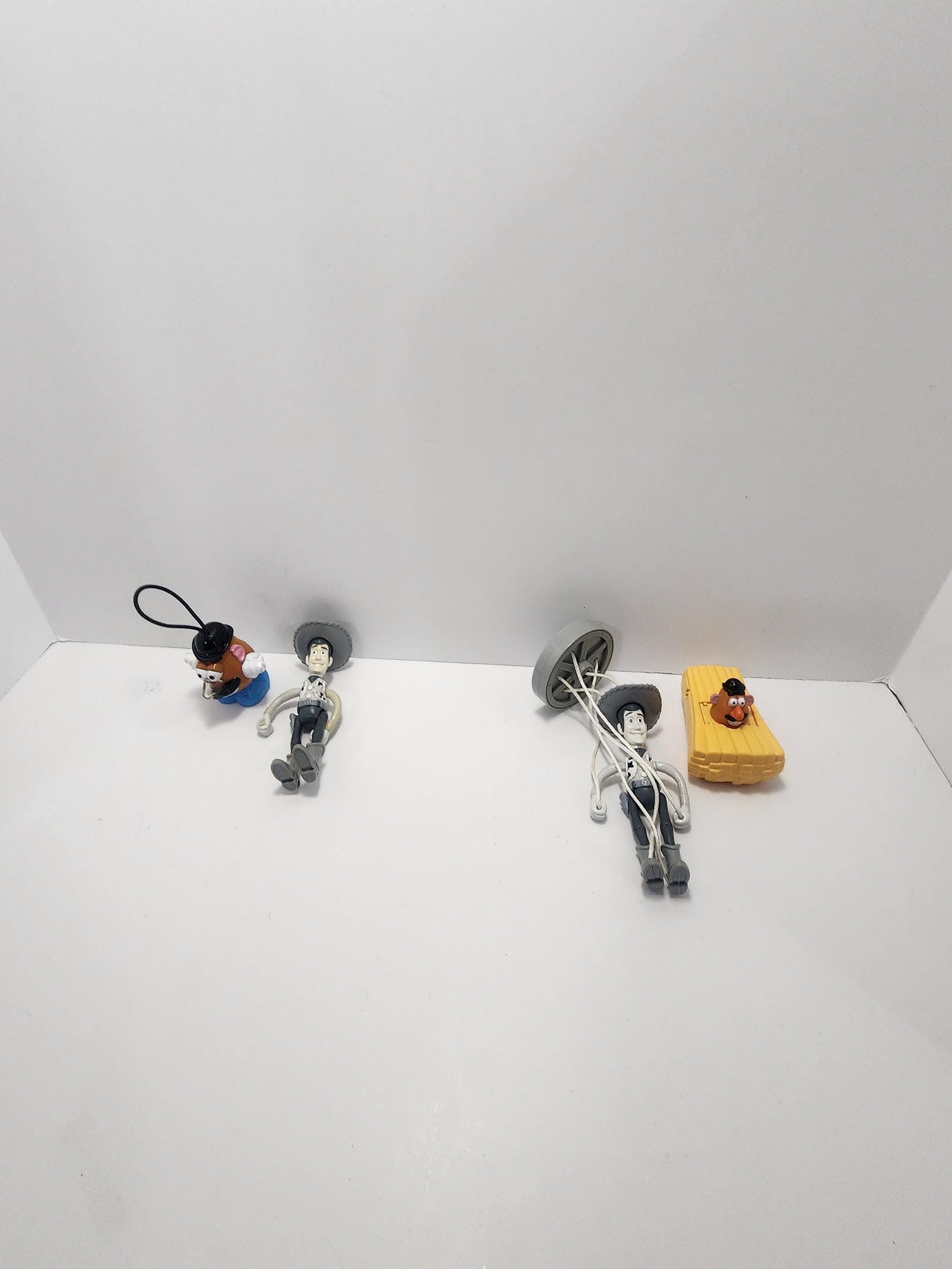 Toy Story Woody and Mr Potato Head Toys - Disney - Disney Toys - Toy Story - Toy Story Toys - Disney Toy Story - Woody - Mr Potato Head