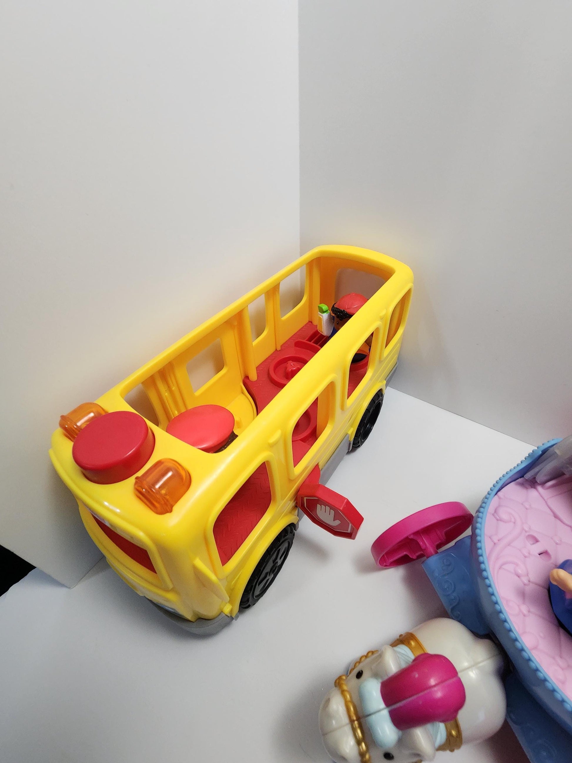 Fisher Price and Mattel Little People School Bus and Cinderella Playsets - Playsets - Fisher Price - Fisher Price Toys - Cinderella