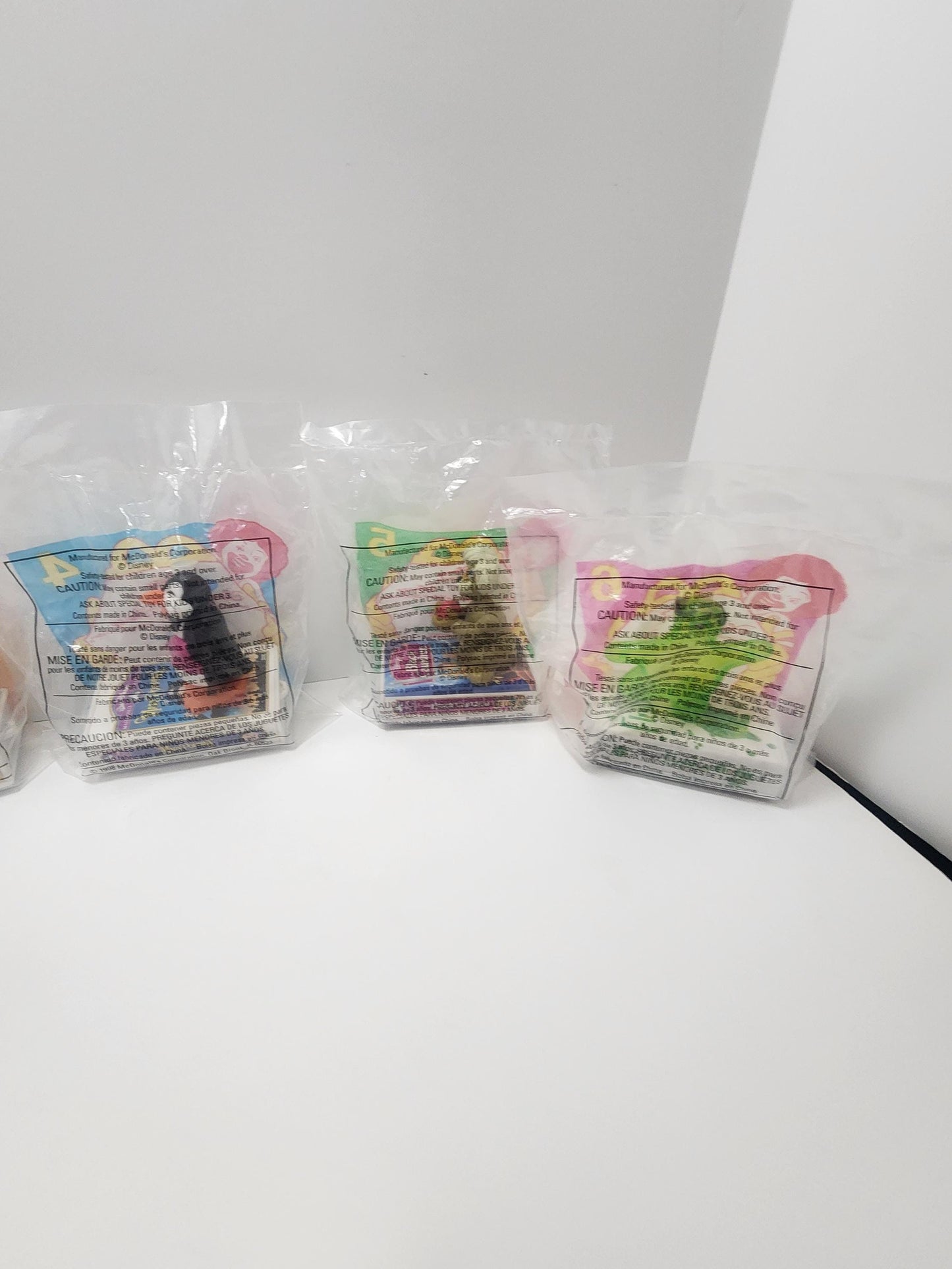 Disney's VHS Toys Full Set of 6 - Disney Toys - Happy Meal Toys - Vhs - Mcdonalds - Disney Mcdonalds - Disney Toys