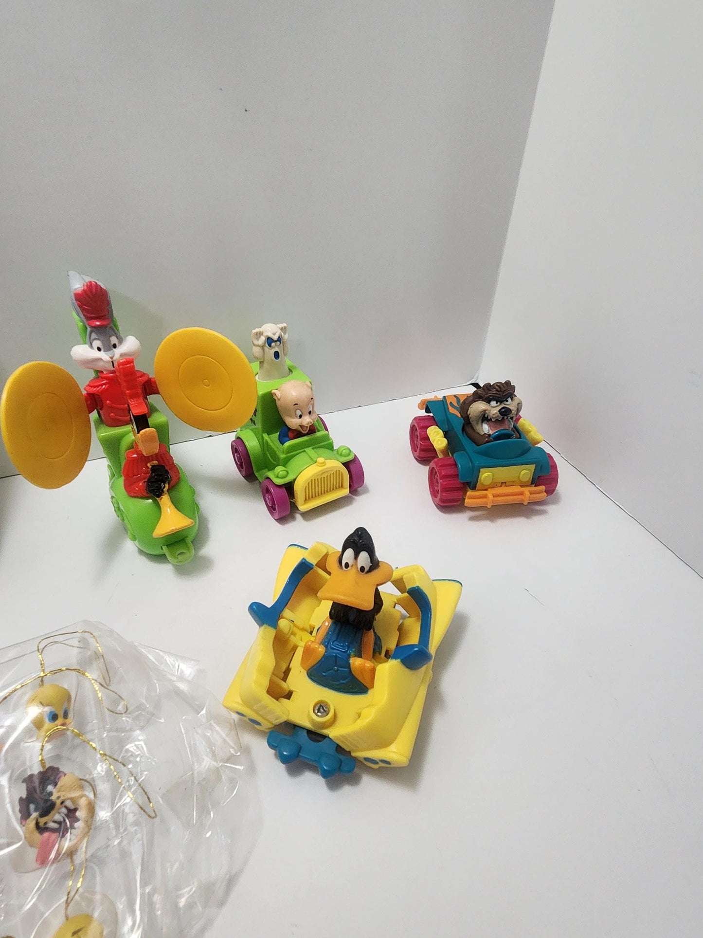 Looney Tunes Vintage 1990s Toys - Slyvester - Ornaments - Mini Ornaments - Christmas Ornaments - Tweety - Looney Tunes Toys - Warner Brother