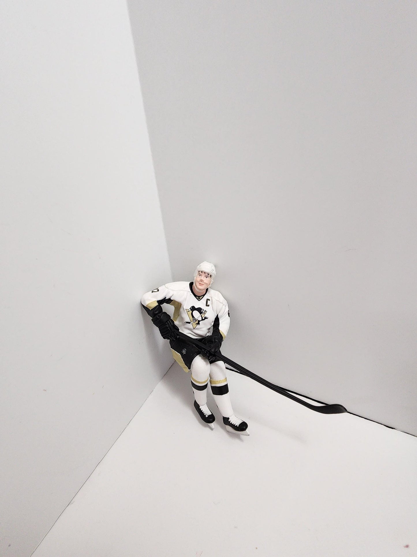 Christmas Ornaments - Ornaments - Christmas - Hallmark - Hallmark Ornaments - Hockey - Pitsburgh Penguins - Skiing