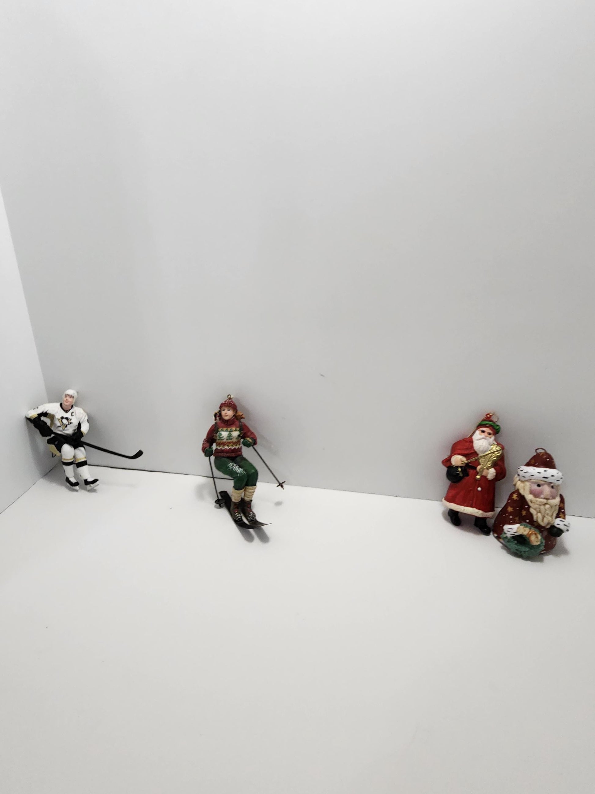 Christmas Ornaments - Ornaments - Christmas - Hallmark - Hallmark Ornaments - Hockey - Pitsburgh Penguins - Skiing