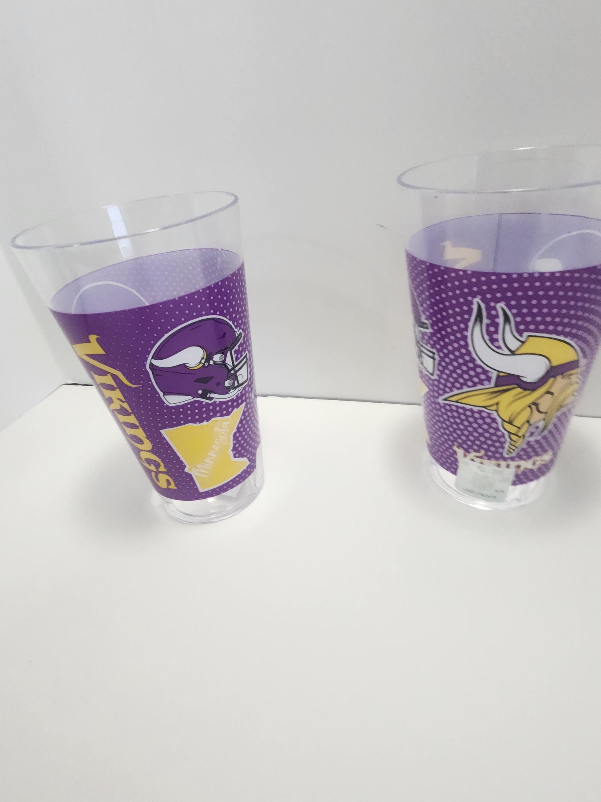 NFL Minnesota Vikings Plastic Tumbler(1) - Minnesota Vikings - Vikings - NFL- NFL Tumblers - Glasses - Sportd Glasses - Tumblers