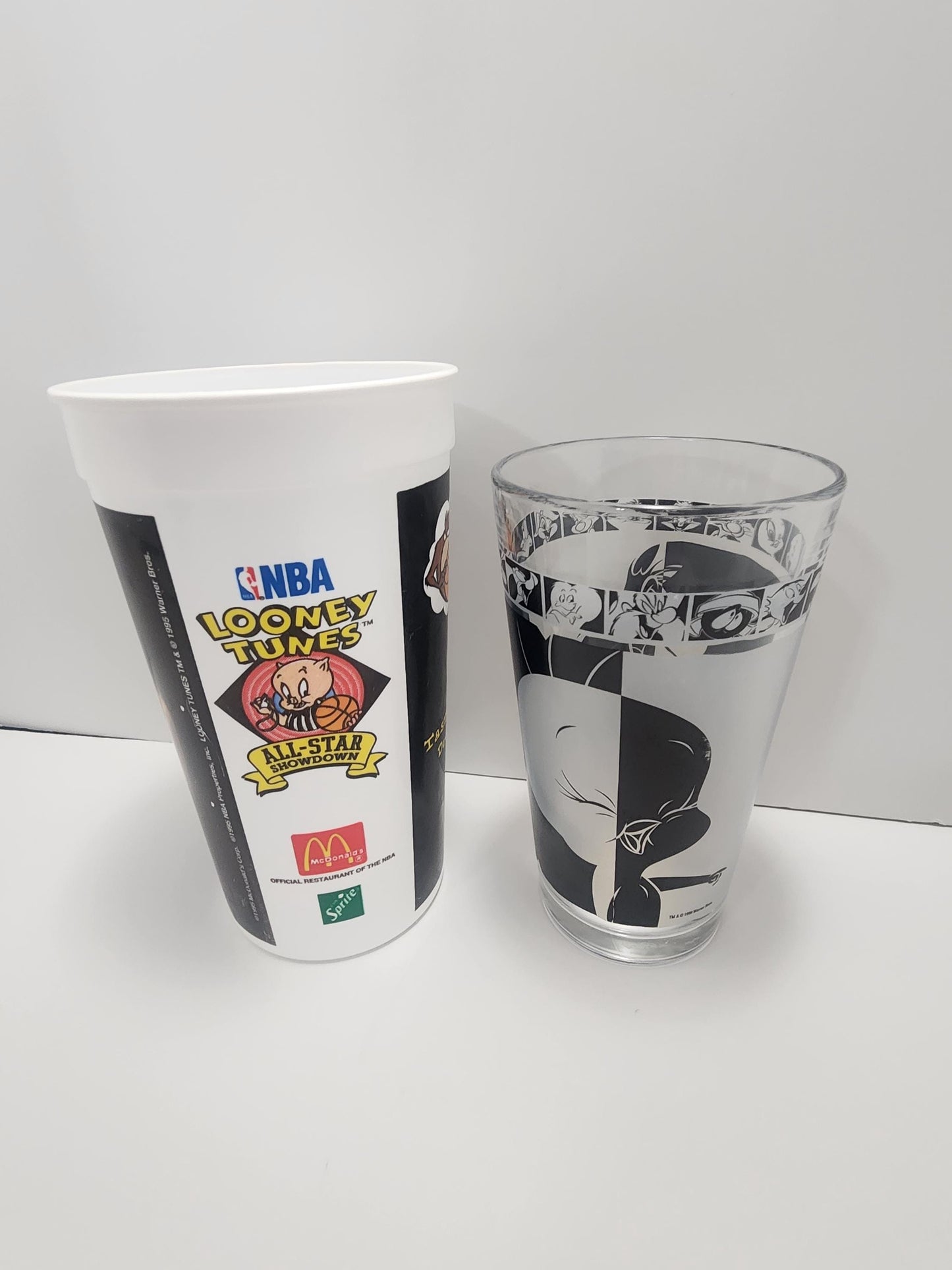Space Jams NBA Looney Tunes Tumbler Glasses - Sylvester - Tweety - Looney Tunes - Character Glasses - Tumblers - NBA- Space Jam