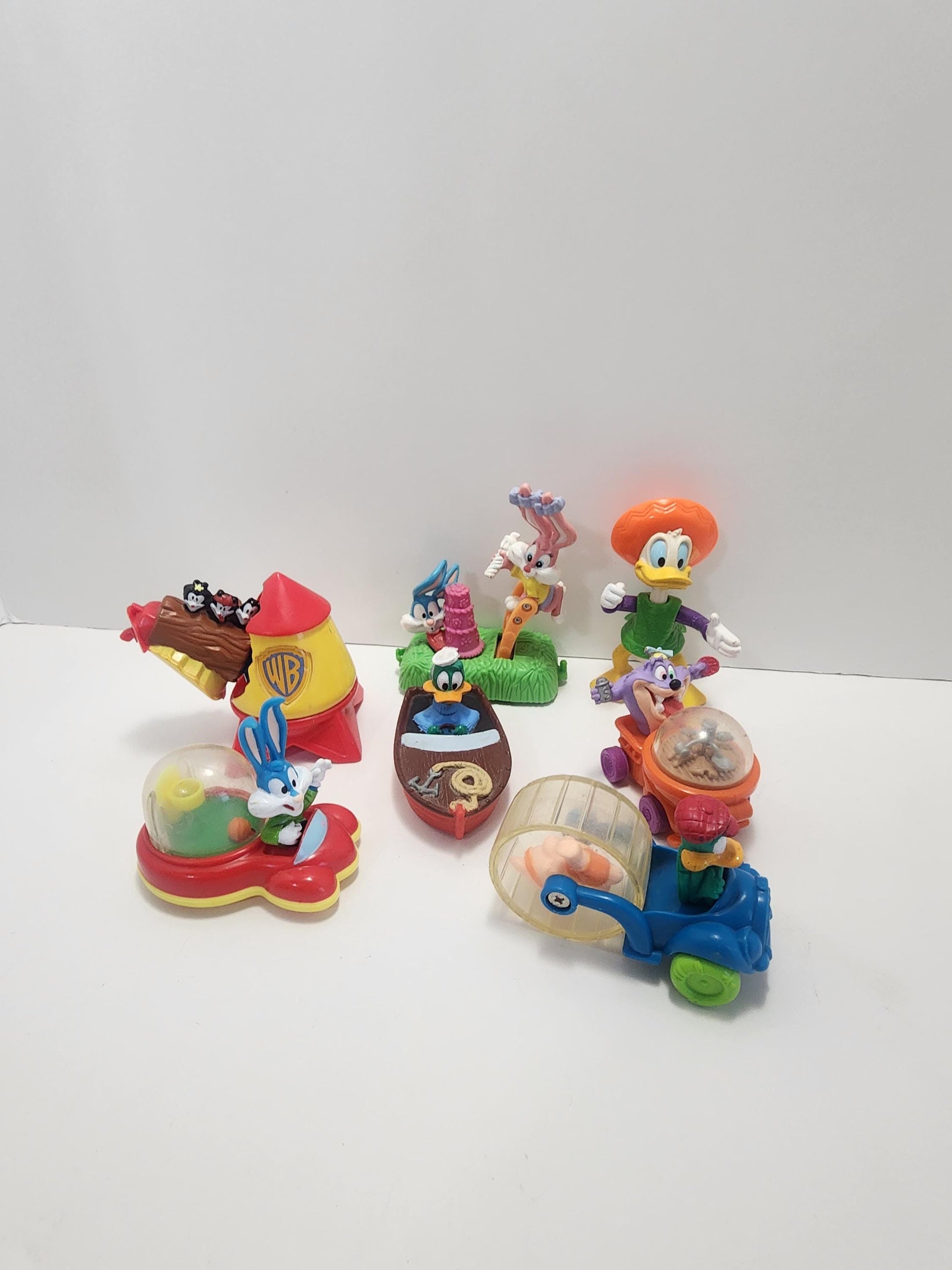 Warner Brothers Toy Figures - Animaniacs - Warner Brothers - Looney Tunes - Tiny Toons - Donald Duck - Disney Toys - Vintage Toys