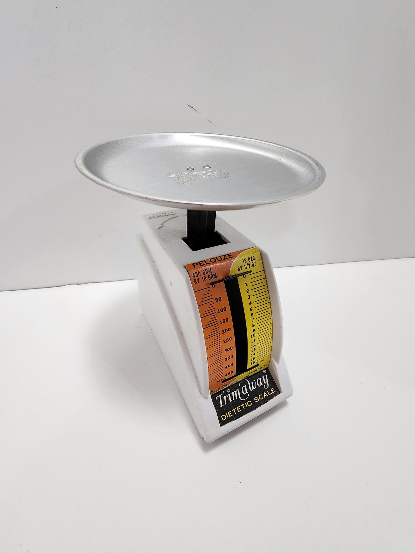 Trim Away 1980s Dietetic Vintage Scale - Scale - Vintage Scale - 1980s - Trim Away Scale - Trim Away