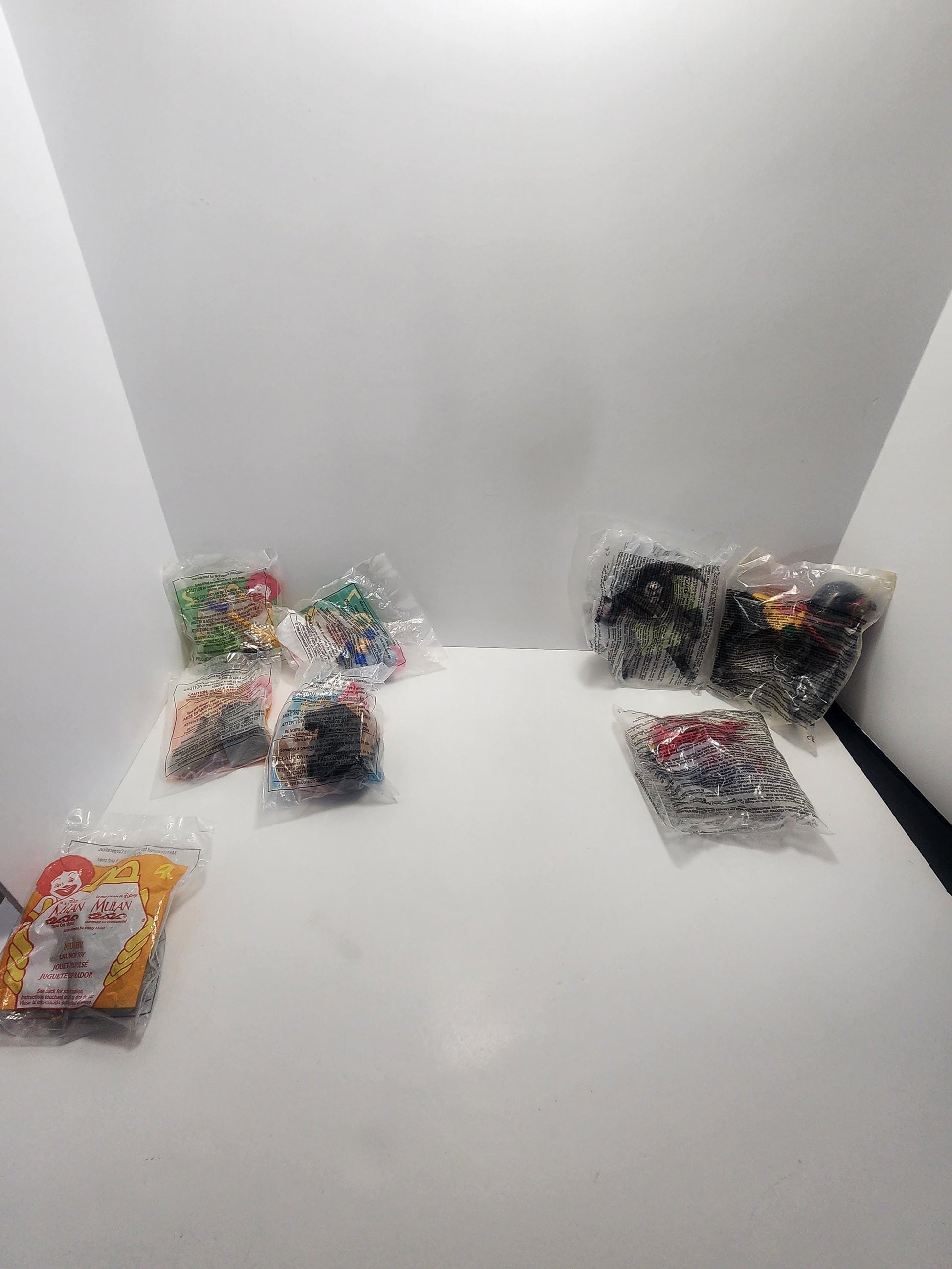 Mulan 1990s Disney Mcdonalds Happy Meal Toys - Mulan - Mulan Toys - Happy Meal Toys - Fast Food Toys - Disney - Mcdonalds Toys