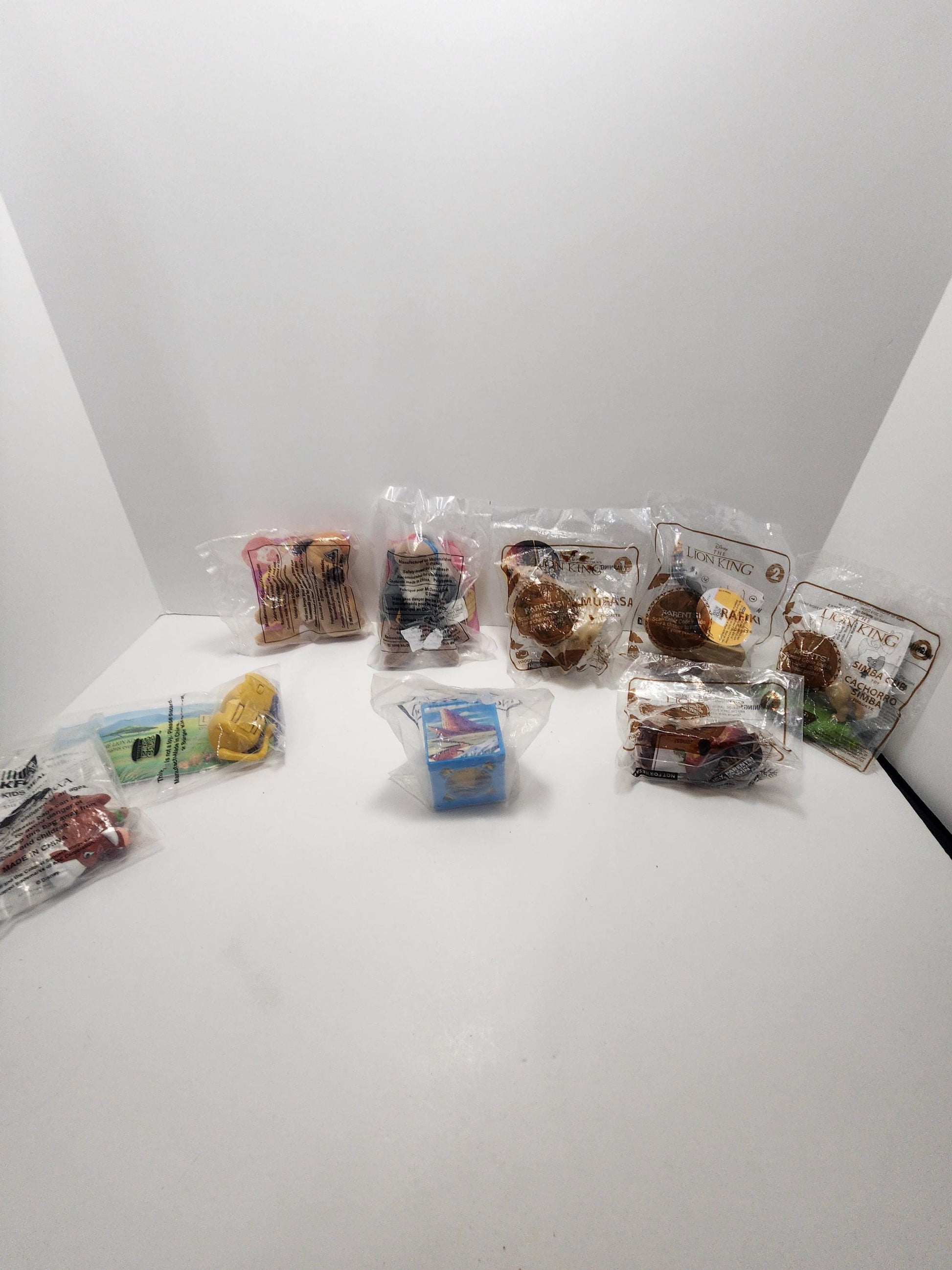 Disney The Lion King Plush and Happy Meal Toys - Mcdonalds - Burger King - Kids Meal Toys - Fast Food Toys - The Lion King