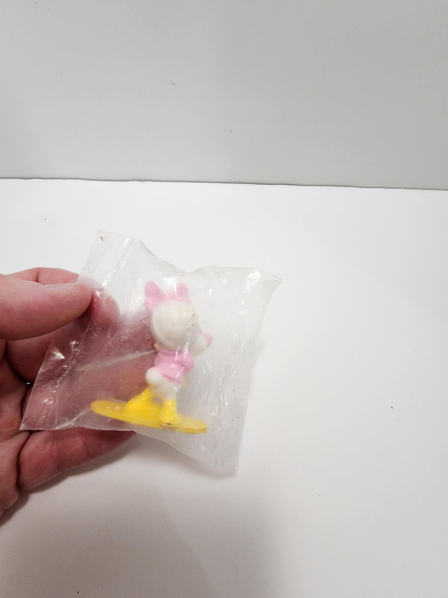 Disney Kelloggs 1991 Cereal Toy Pvc Figure Duck Tales Daisy Duck - Daisy Duck - Duck Tales - Pvc Figures - Disney - Kellogg - Cereal Toys