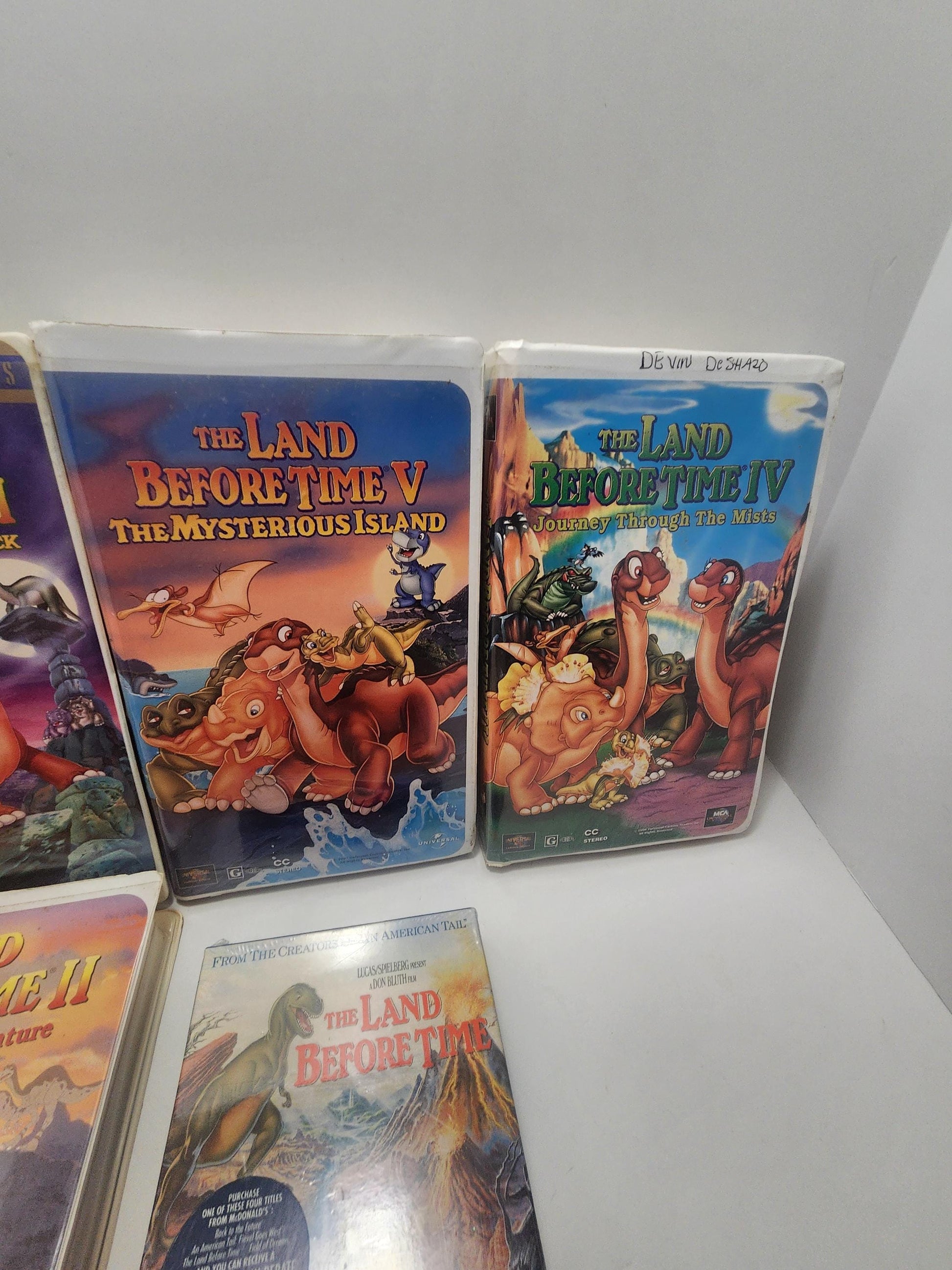 Land Before Time Vhs Movies Series 1-7 - Mcdonalds Vhs - Mcdonalds - Universal - Universal Movies - VHS - Movies - Dinosaurs - Vintage Movie