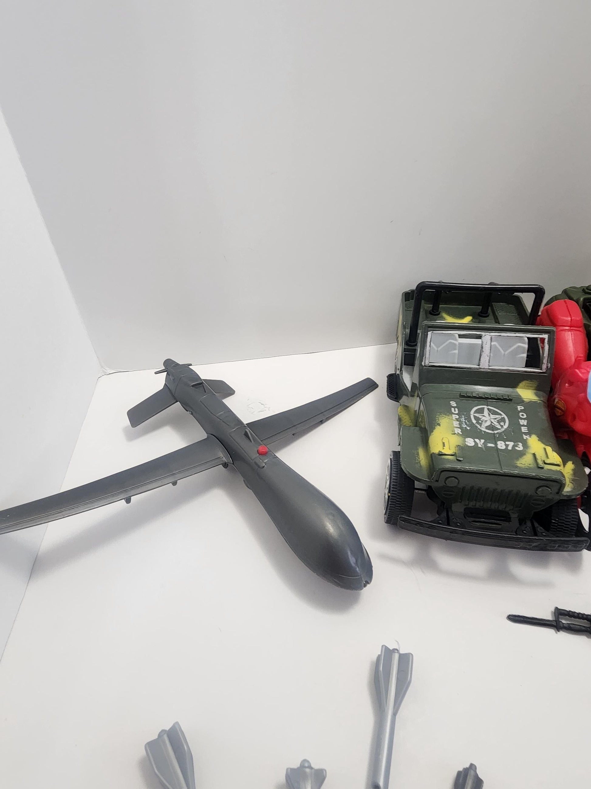 Action Figure Military and Vehicles with Weapons Toy Playset - Playset - Military Toys - Toy Cars