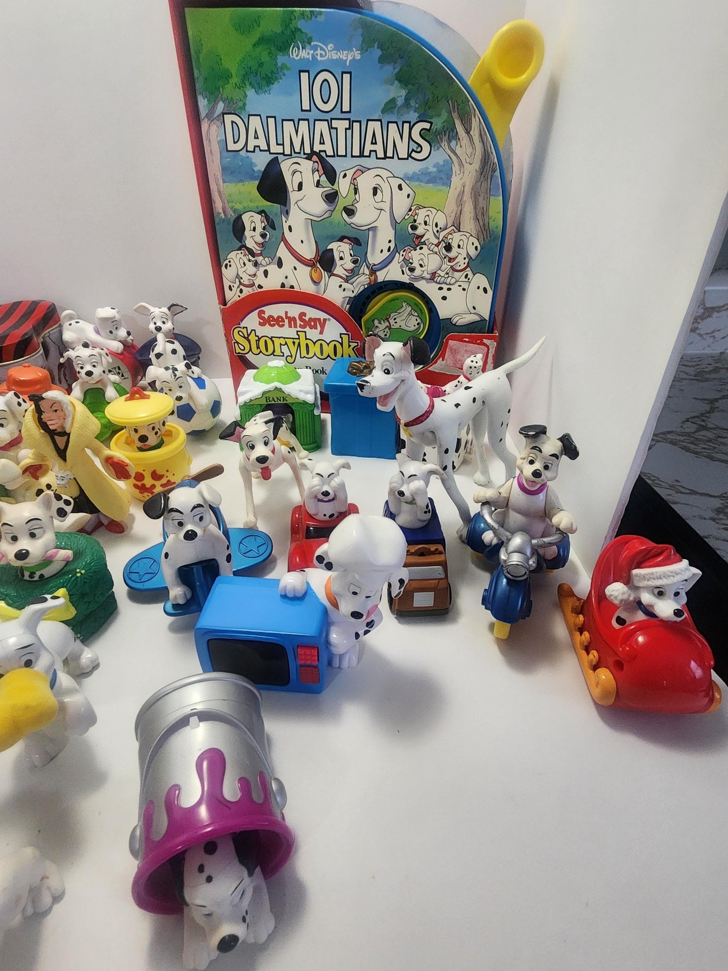 Disney 101 Dalmations - Pick One - 101 Dalmations - Christmas Ornaments