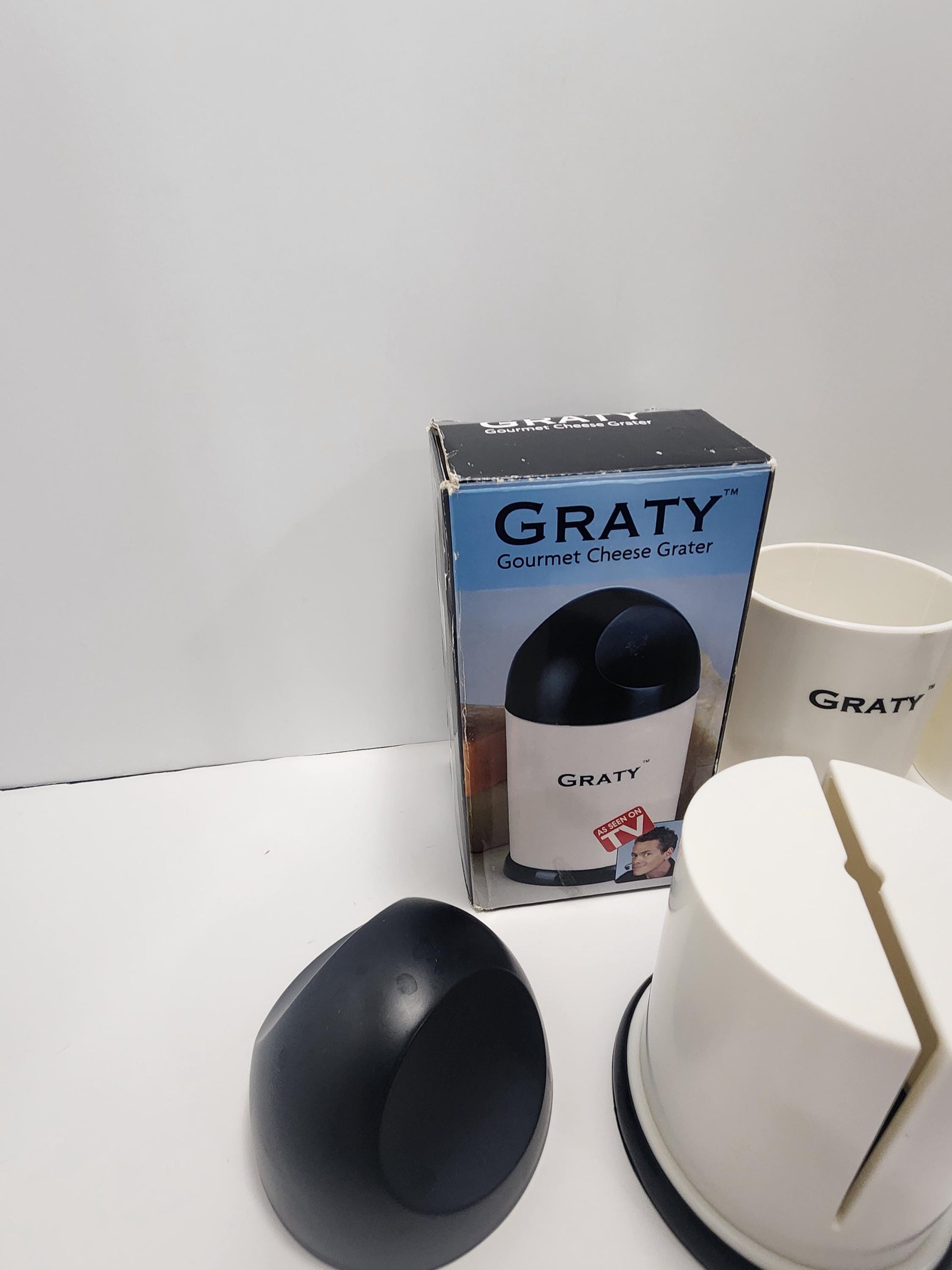 Grant Cheese Grater - Cheese - Cheese Grater - Grater - Gray - Kitchen - Cooking - As Seen On TV