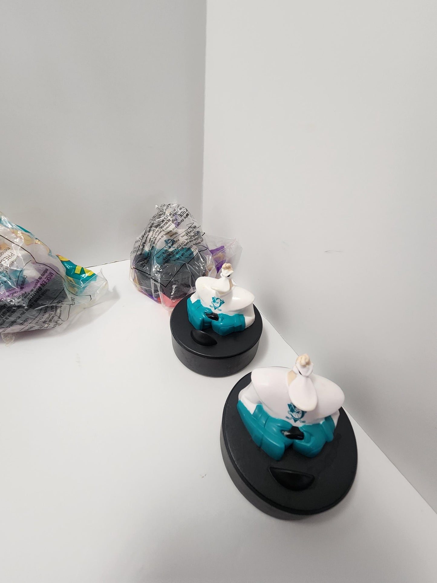 Disney Mighty Ducks Puck Figure Toys - Mighty Ducks - Might Ducks Toys - Hockey - Hockey Toys - Vintage Toys - Disney - Disney Toys