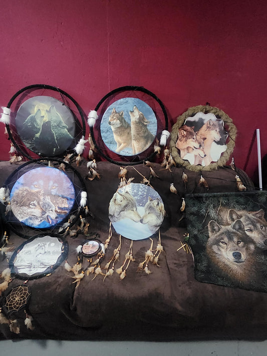 Big Wolf Dreamcatchers - Dreamcatchers - Dream Catchers - Wolf - Wolf Decor - Wolves - Wolf Gifts - Wolf Family - Animal Decor - Wildlife