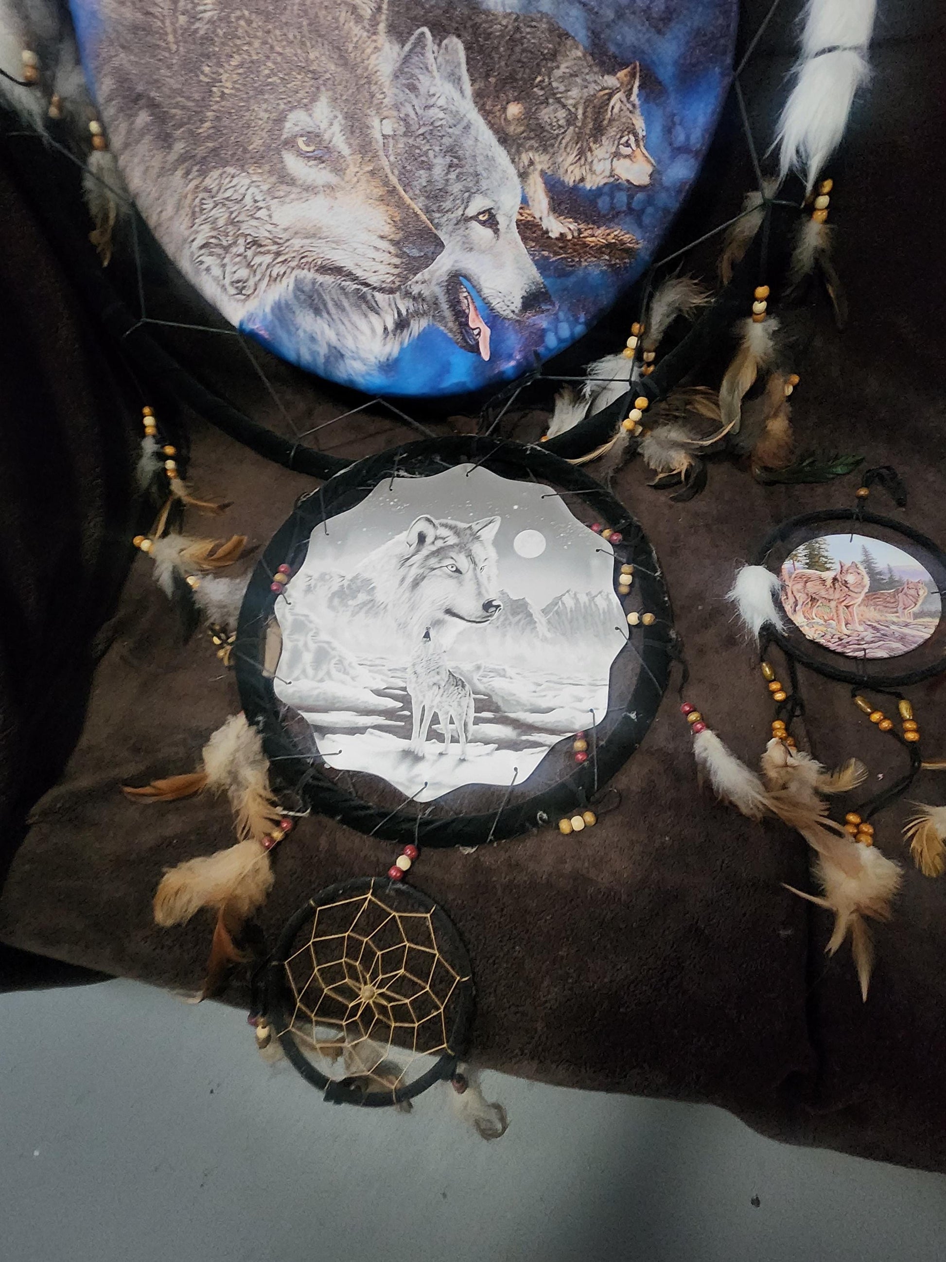 Big Wolf Dreamcatchers - Dreamcatchers - Dream Catchers - Wolf - Wolf Decor - Wolves - Wolf Gifts - Wolf Family - Animal Decor - Wildlife