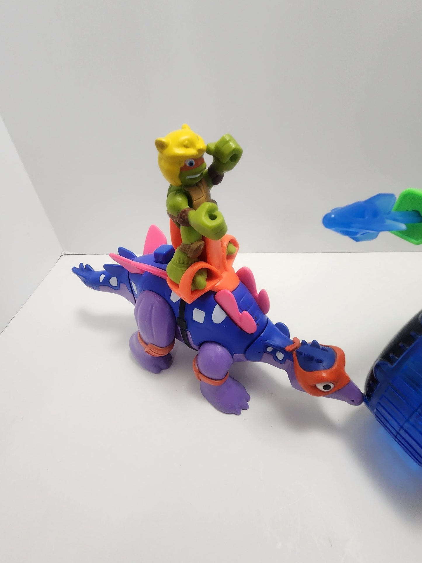 TMNT Minature Action Figure With Vehicle Playsets - Teenage Mutant Ninja Turtles - Dinosaurs - Nickelodeon - Vintage Toys - TMNT