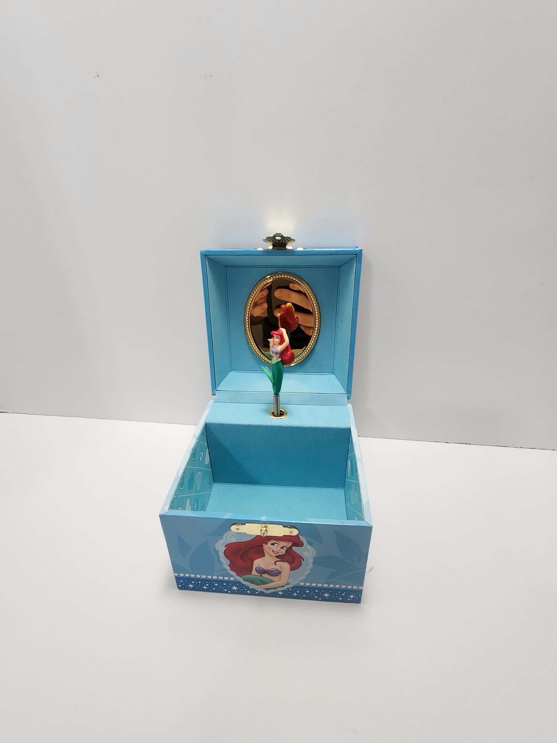 Disney's The Little Mermaid 1988 Vintage Musical Jewelry Box - Ariel - The Little Mermaid - Jewelry Box - Music Box - Musical