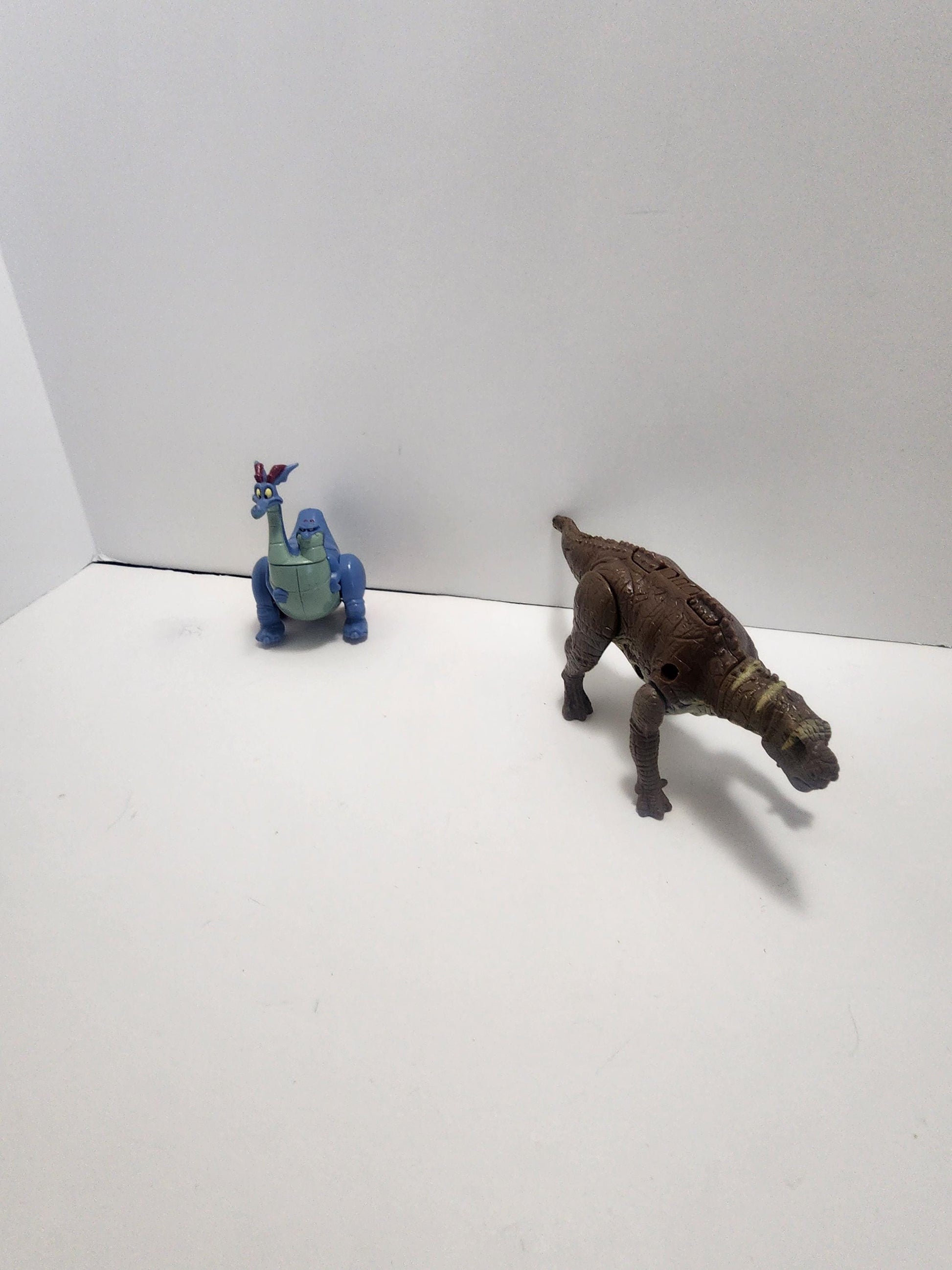 Dinosaur and Dragons Vintage 1990s Toys - Quest For Camalot - Dinosaur - Disney - Cartoons - Dragons - Quest For Canelot Toys
