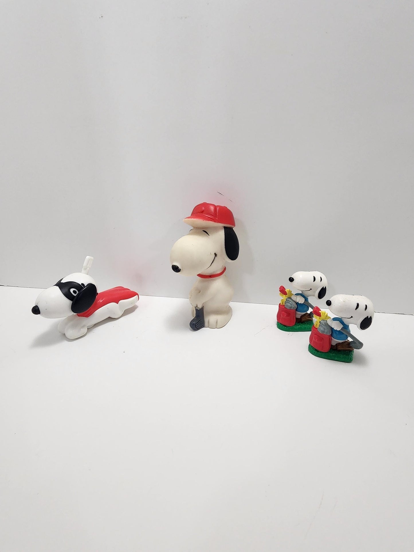 Snoopy Vintage 1980s Golf Figurine - Peanuts Gang - Snoopy - Snoopy Toys - Golf - Golf Toys - Gift For Golfer - Golfing