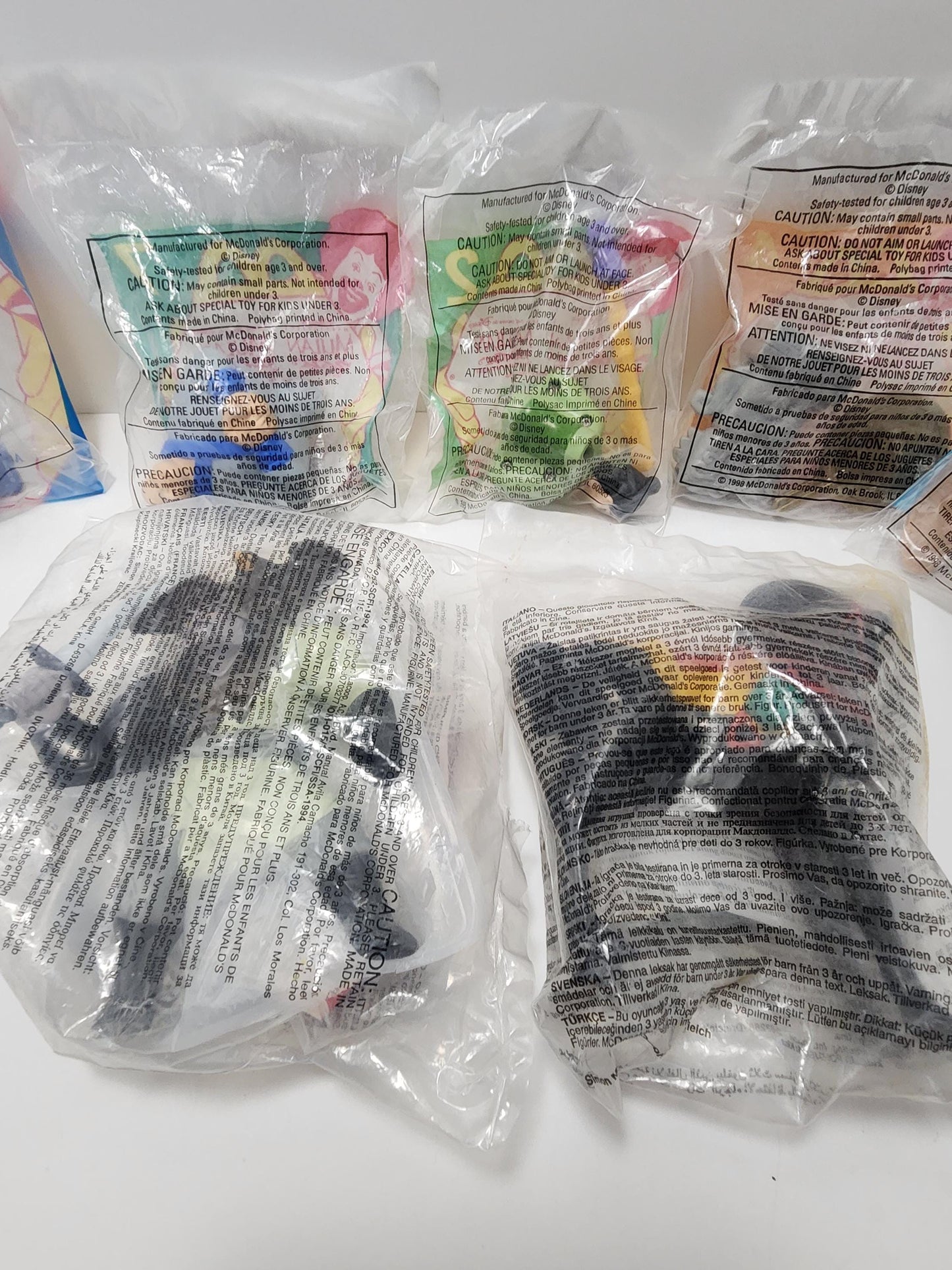 Disney Aladdin and Mulan Happy Meal Vintage Toys - Aladdin - Aladding Toys - Mulan - Mulan Toys - Happy Meal Toys - Mcdonalds Toys - Mulan