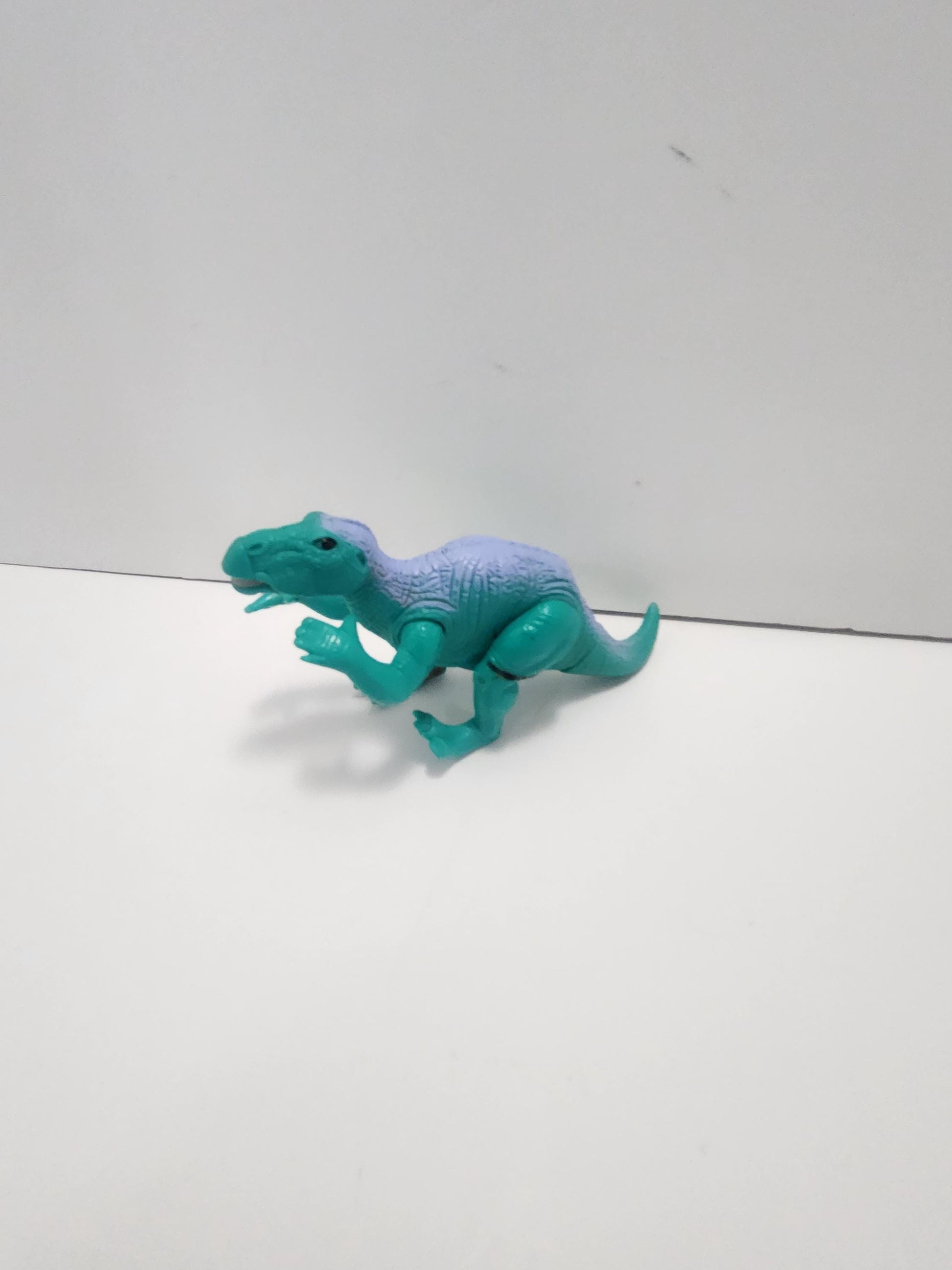 Animal Kingdom 1998 Mcdonalds Dinosaur Figure - Dinosaurs - Dinosaur Toys - Animal Kingdom - Vintage Toys - Dinosaur - Alidar