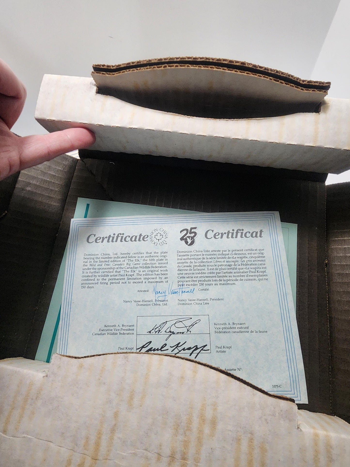 Collectable Animal Wildlife Plates - Cinnamon Bear - Bears - Siberian Tiger - Tigers - Wildlife - Wildlife Decor - Plates