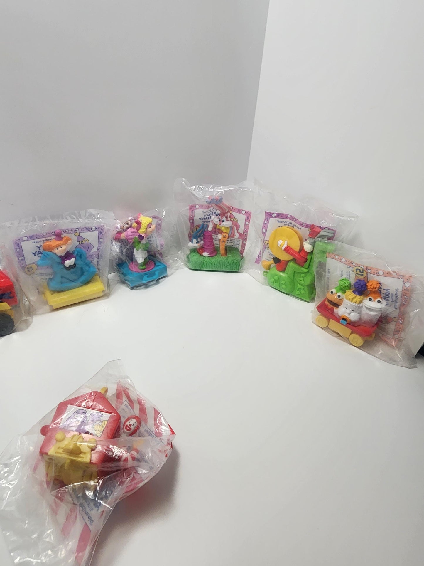 Mcdonalds 1994 Happy Birthday Train Collection Toys - Mcdonalds Toys - Ronald Mcdonald - Birthday Trains - Happy Meal Toys - Mcdonalds Train