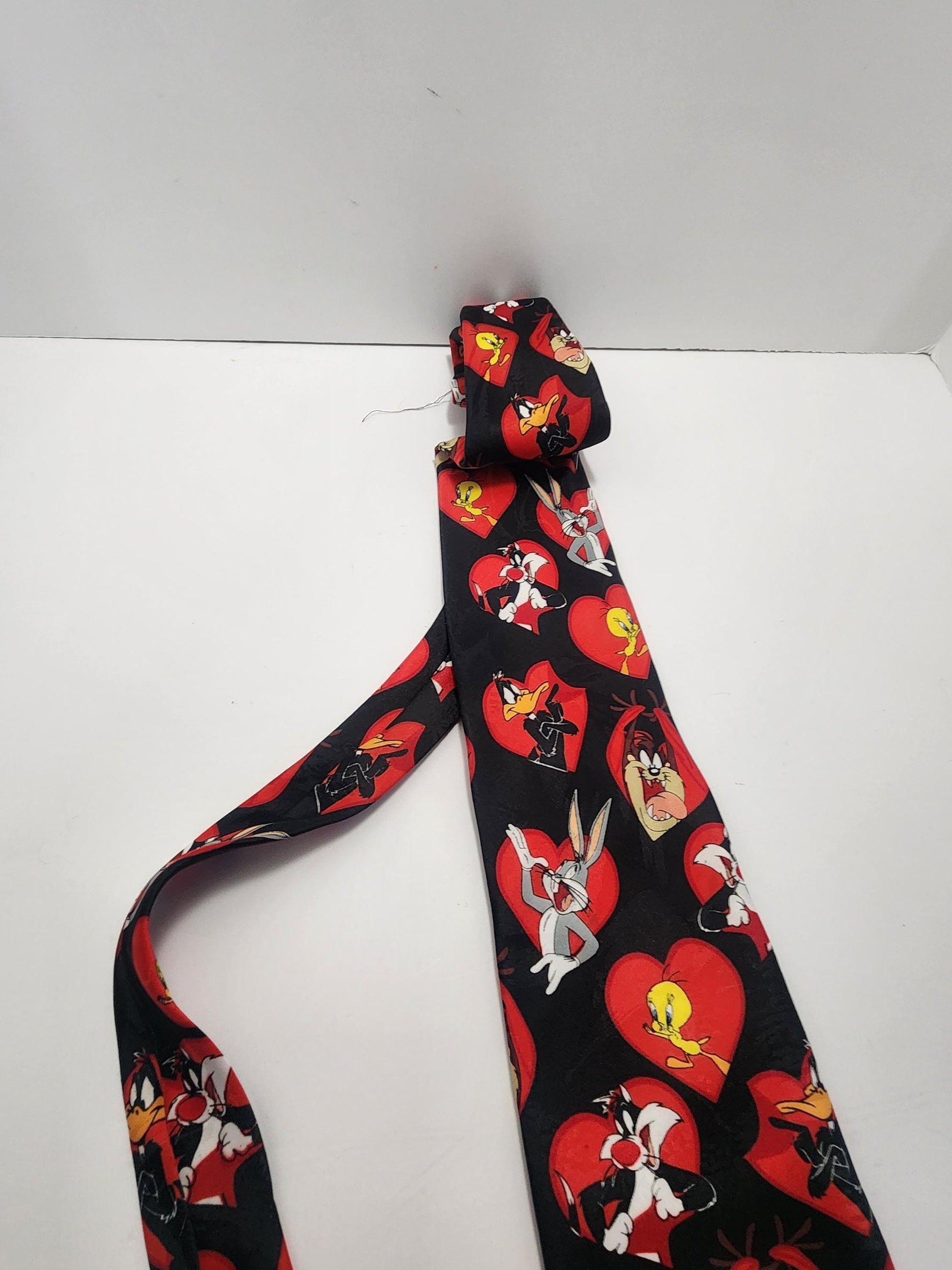 Looney Tunes Warner Brothers Men's Tie - Ties - Necktie - Looney Toons - Looney Tunes - Warner Brothers - Character Ties