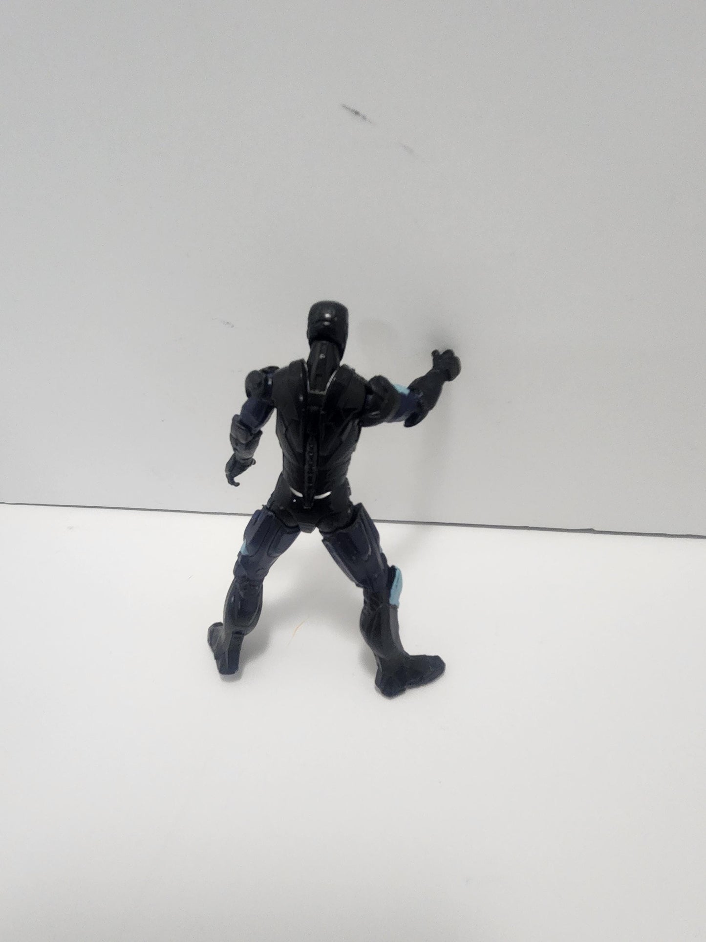 Marvel 2010 Comics Iron Man Action Figure - Iron Man - Iron Man Toys - Iron Man Figures - Marvel Toys