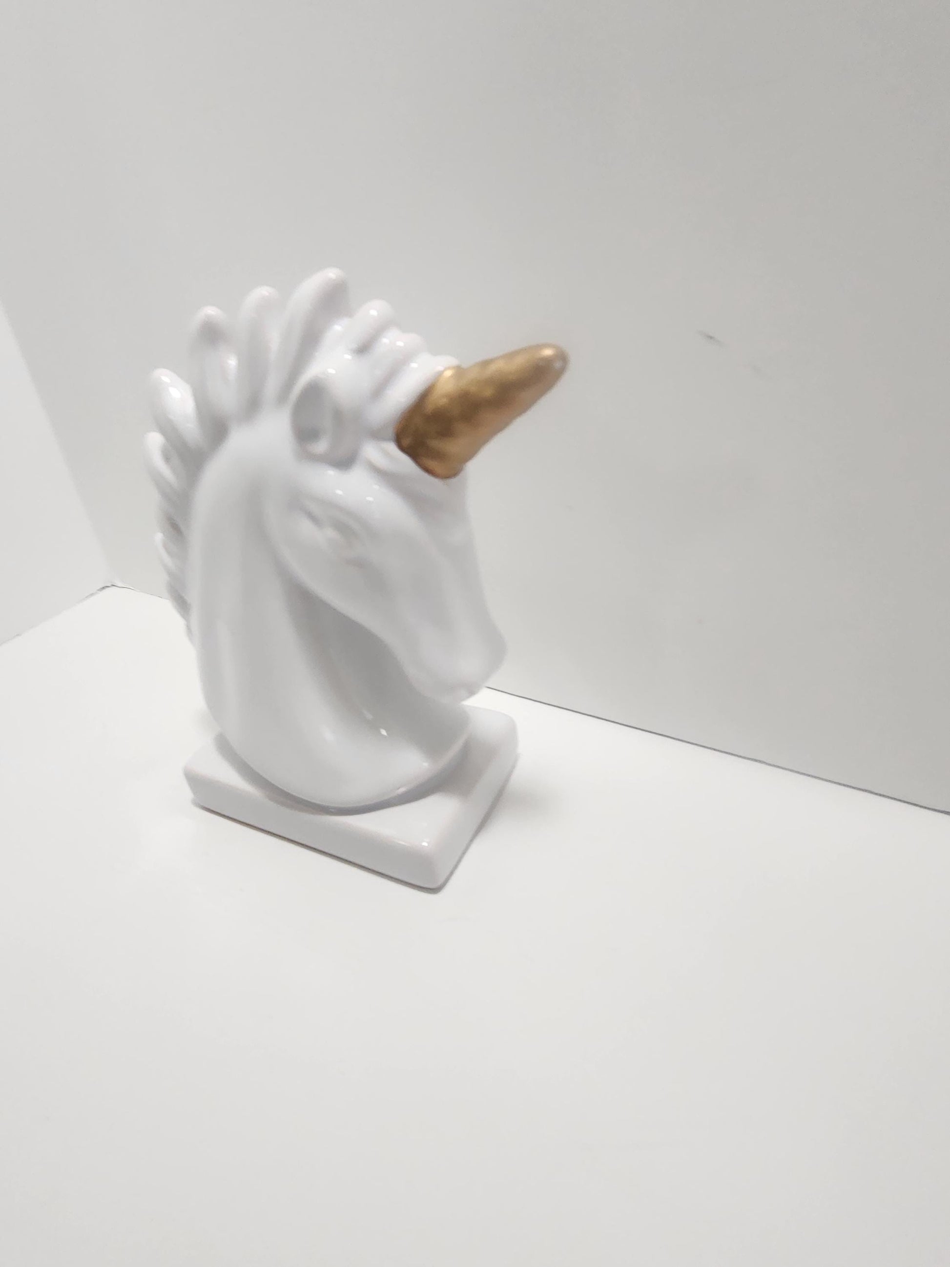 Unicorn Head Ceramic Figurine - Ceramic Figurine - Figurines - Unicorns - Unicorn Figurine - Unicorn Gift