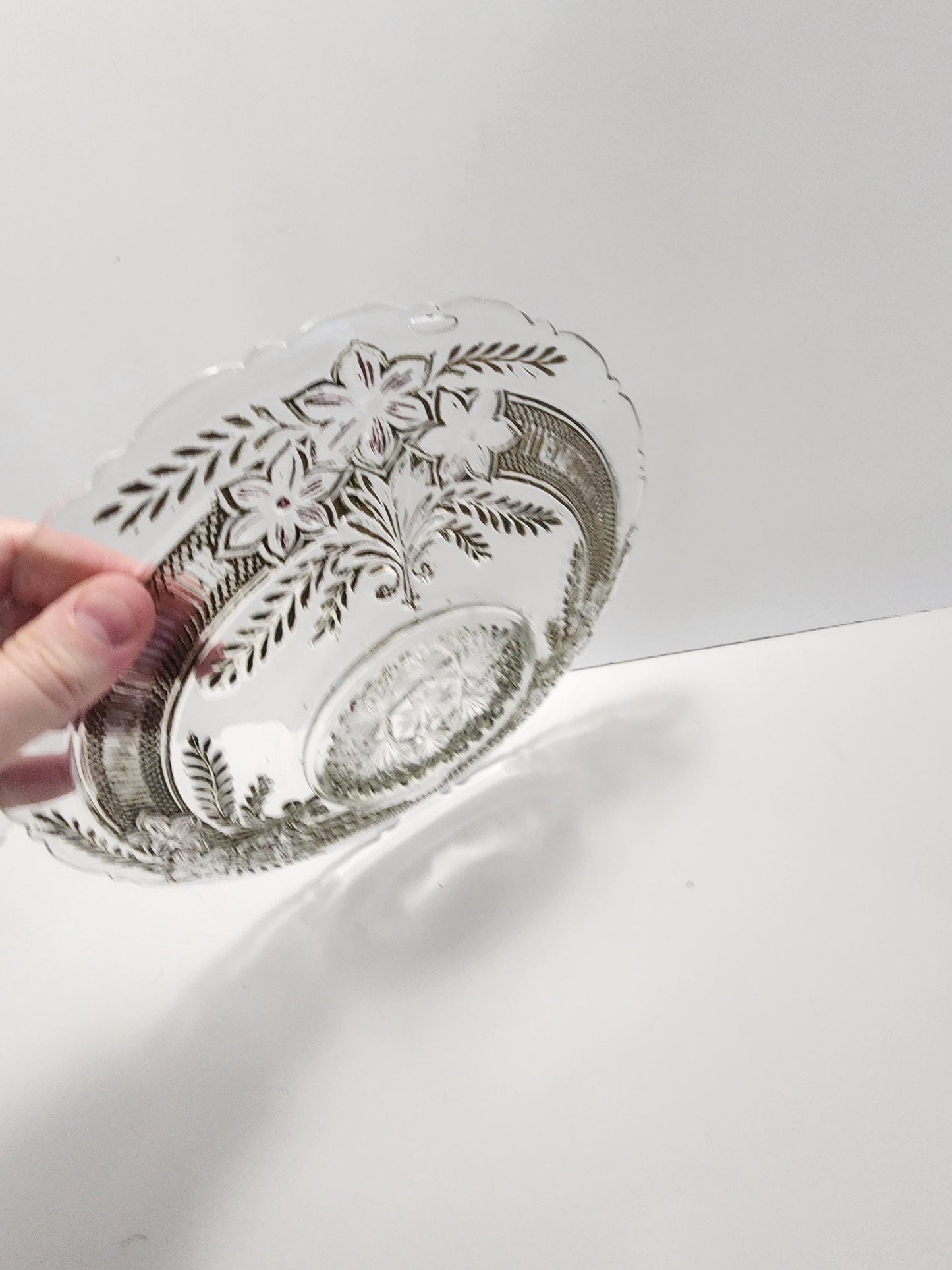 Clear Crystal Glass Vintage Plate - Plates - Kitchen - Vintage Plates - Overlay Plates - Decorative Plates - Vintage Kitchen