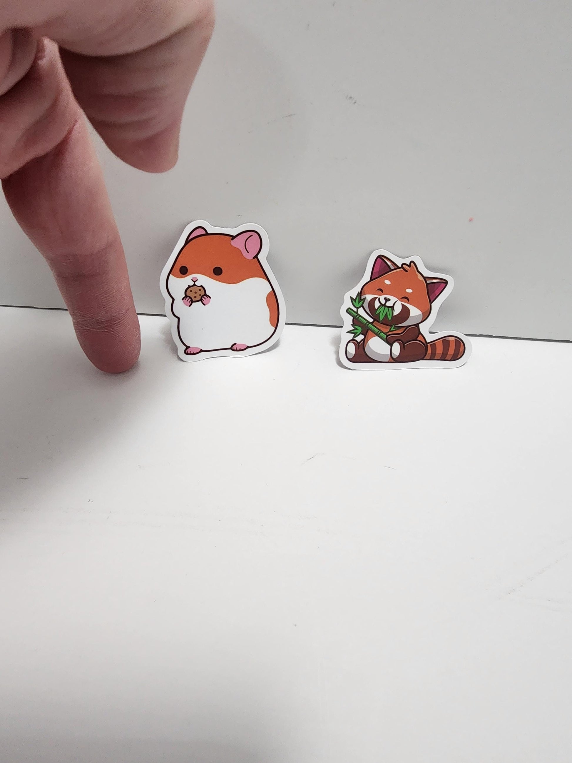 Cute Eatting Animal Stickers - Mice - Stickers - Animals - Chunky Animals - Fat Animals - Animal Stickers - Red Panda