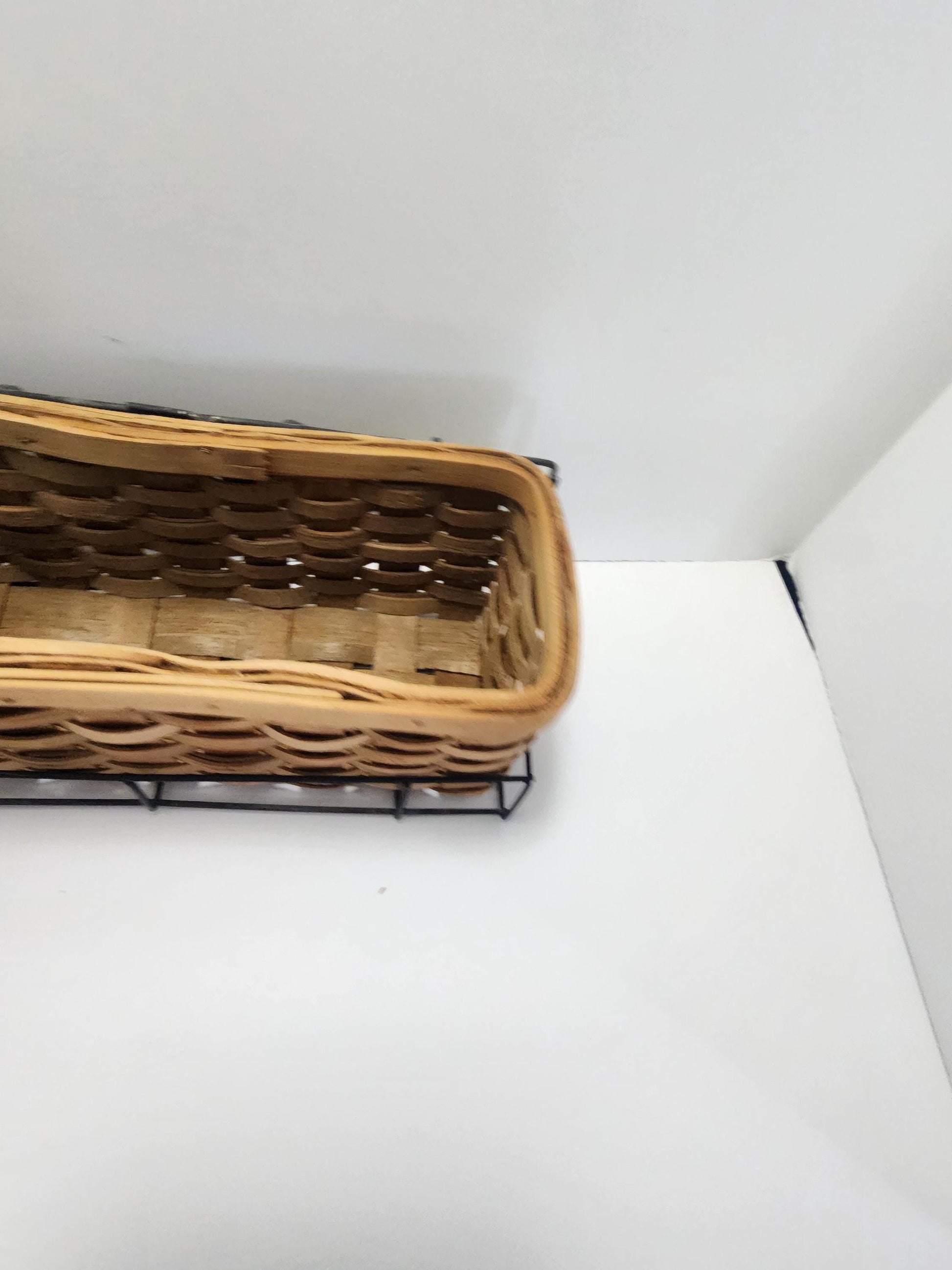Wicker Basket with Metal Rack Decor Storage Basket - Wicker Basket - Storage - Wall Decor - Decor - Kitcheb Decor - Baskets