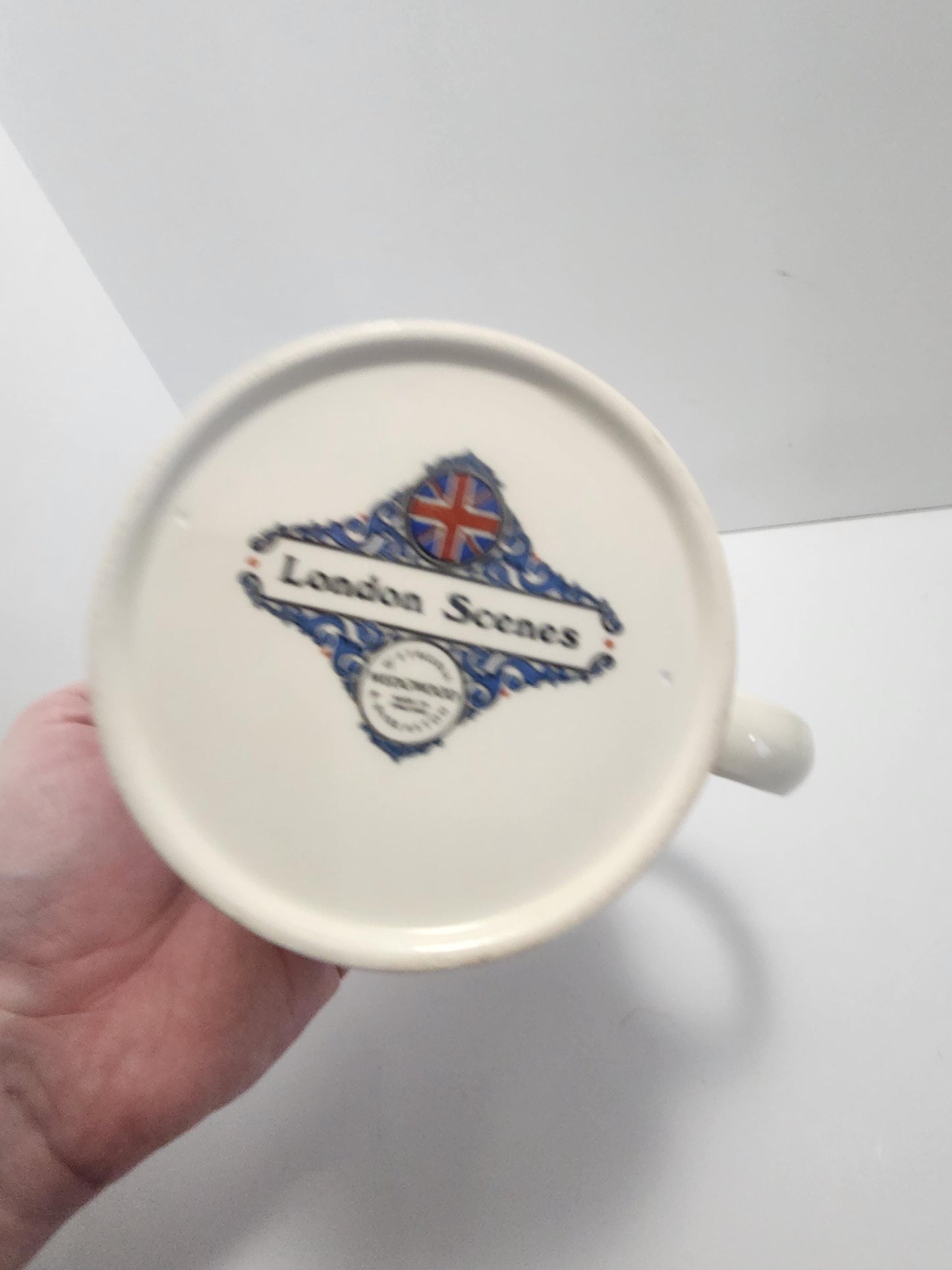 Wedgwood porcelain London Scenes 16 oz mug coffee tea Etruria Queensware Palace - Wedgewood Mugs - Mugs - Coffee Mug - London - London Scene