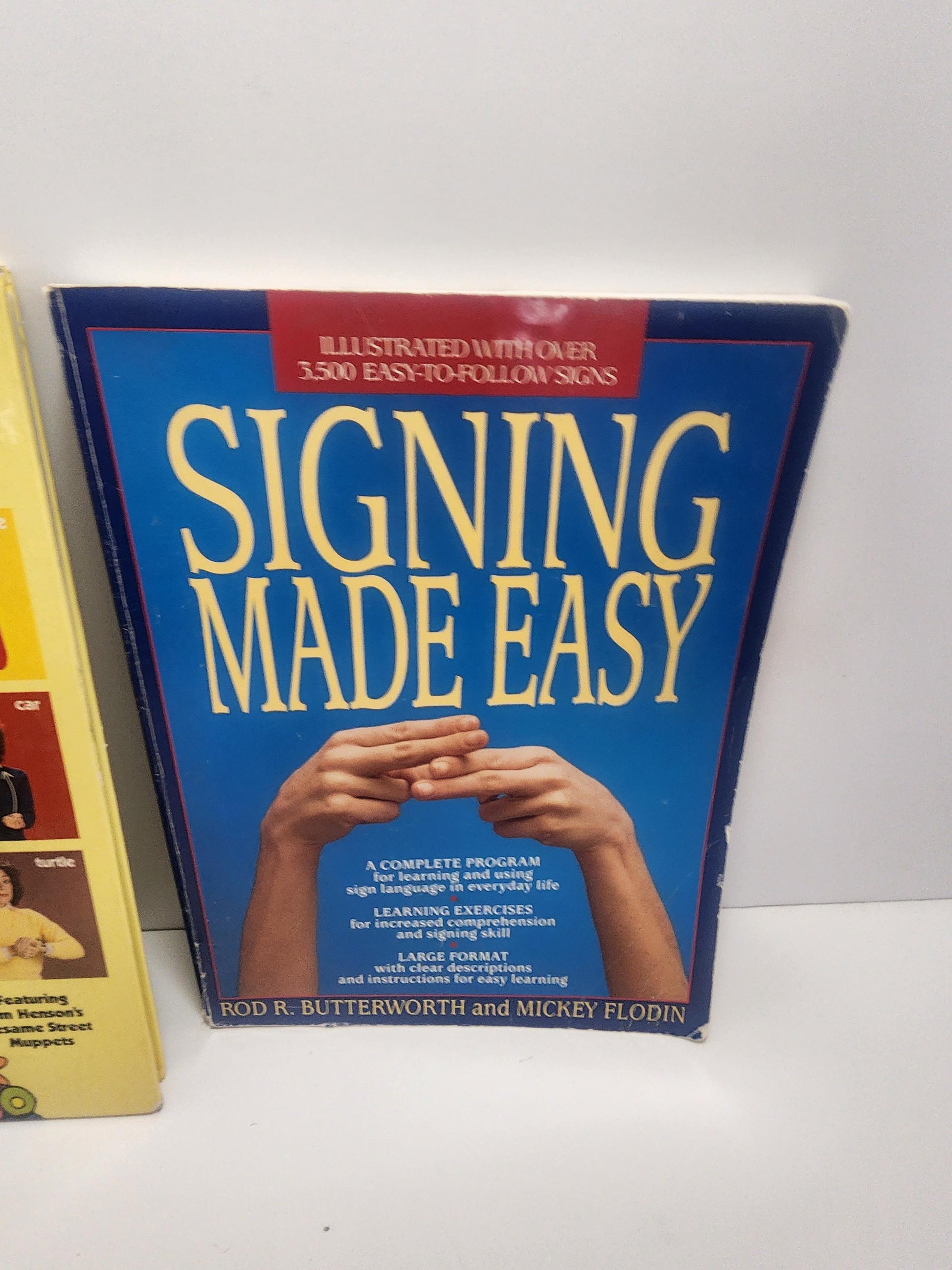 Sign Language Books - Sesame Street - Educational Books - Sign Language - Kids Books - Learning - School - Educational - Educational Gifts
