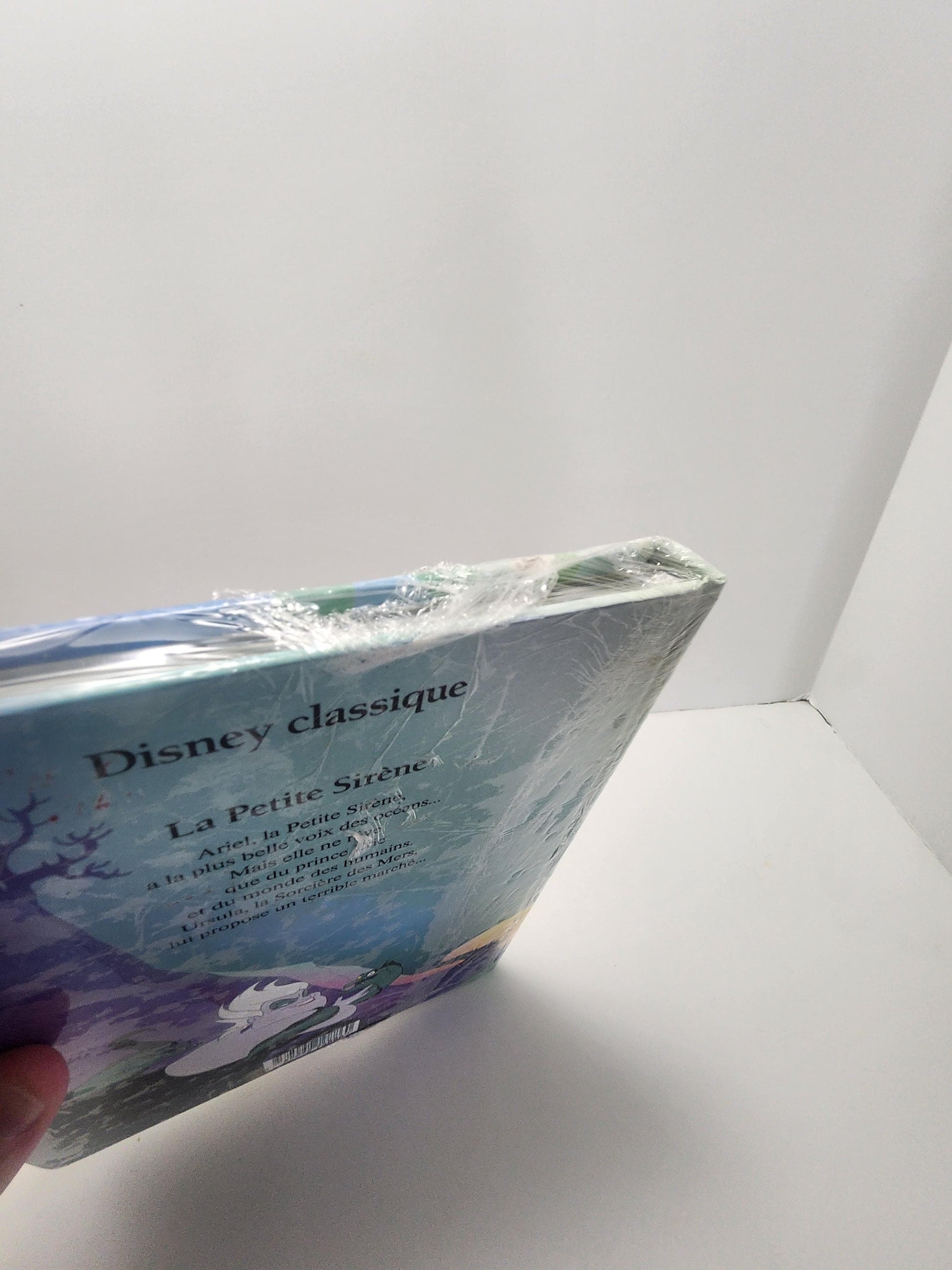 Le petite Sirène French Disney The Little Mermaid Hardcover Book - Le Petite Sirene - French - French Books - Disney - Disney Books - Books