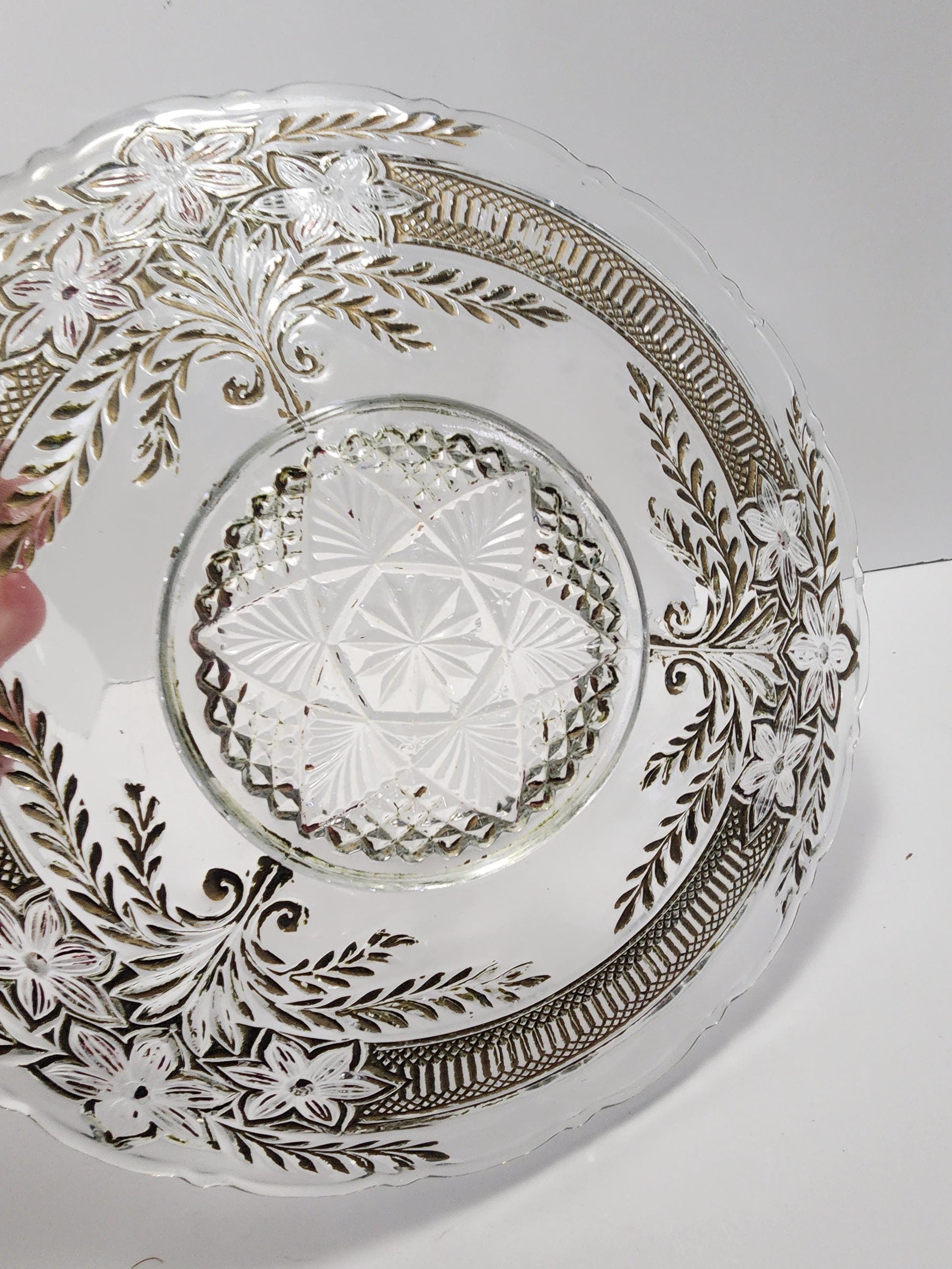 Clear Crystal Glass Vintage Plate - Plates - Kitchen - Vintage Plates - Overlay Plates - Decorative Plates - Vintage Kitchen