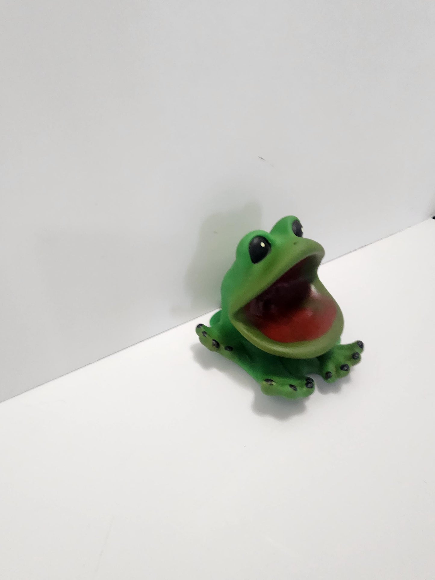 Frog Vintage 1980s Dish Sponge Holder - Frogs - Frog Decor - Kitchen - Kitchen Decor - Sponges - Sponge Holder - Dishes