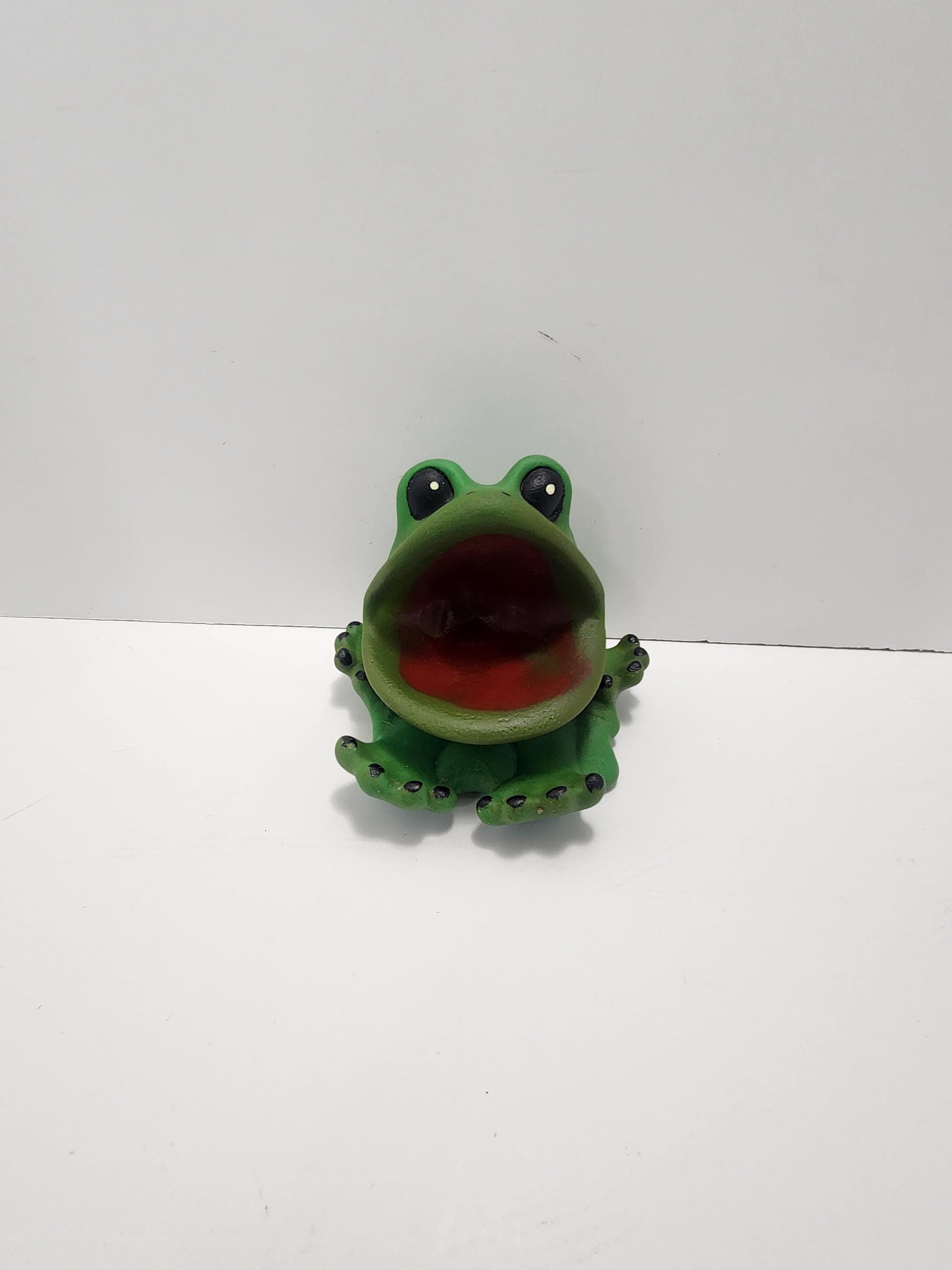 Frog Vintage 1980s Dish Sponge Holder - Frogs - Frog Decor - Kitchen - Kitchen Decor - Sponges - Sponge Holder - Dishes