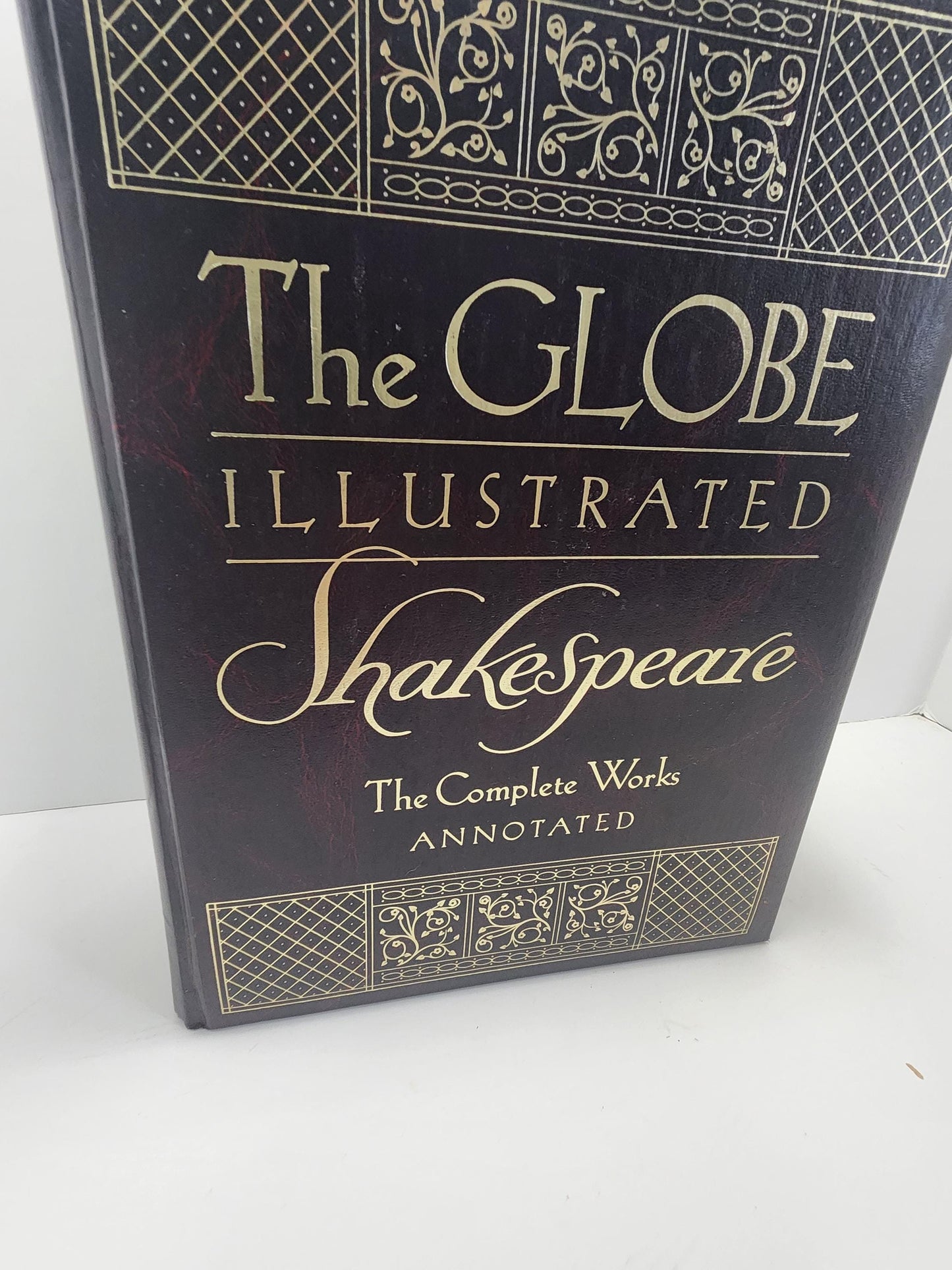 1979 William Shakespeare The Globe Illustrated Shakespeare - The Complete Works Annotated by William Shakespeare - Shakespeare - Books
