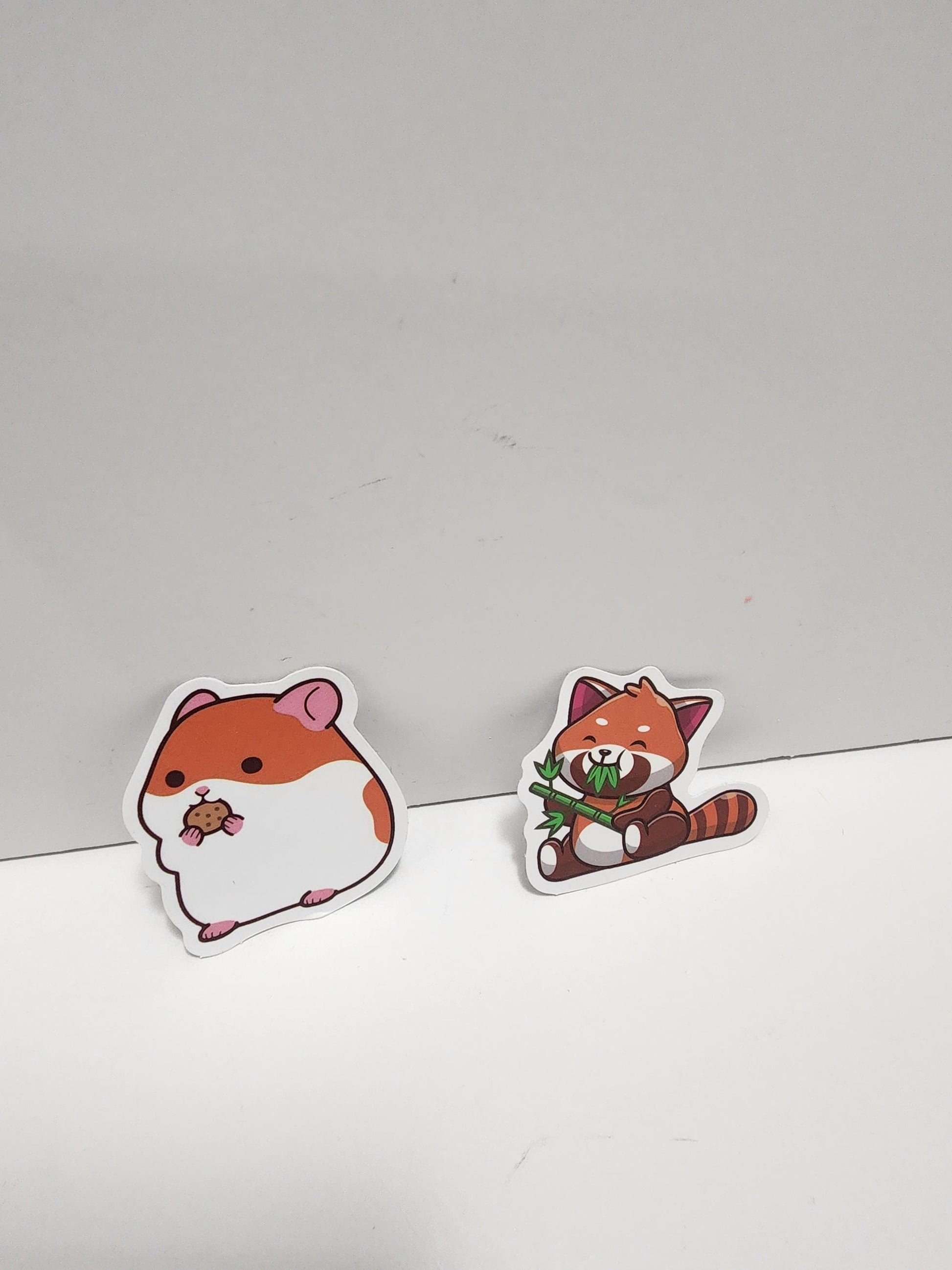 Cute Eatting Animal Stickers - Mice - Stickers - Animals - Chunky Animals - Fat Animals - Animal Stickers - Red Panda