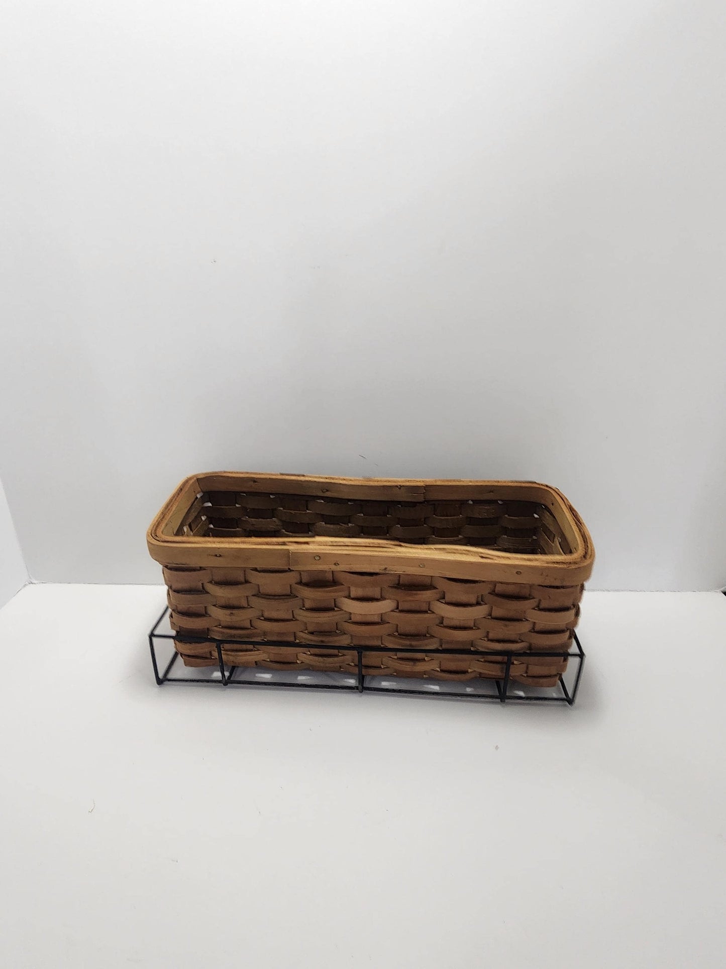 Wicker Basket with Metal Rack Decor Storage Basket - Wicker Basket - Storage - Wall Decor - Decor - Kitcheb Decor - Baskets
