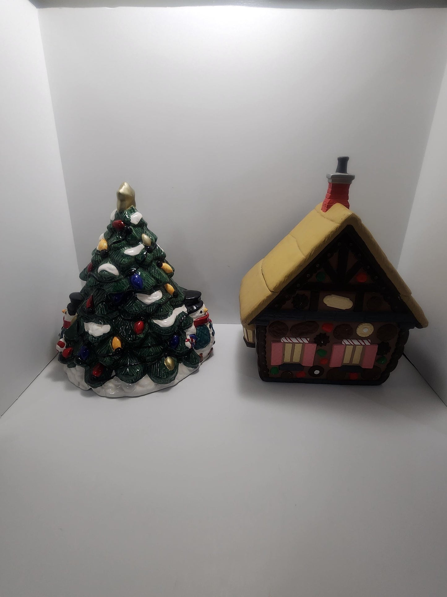 Ceramic Vintage 1980s Christmas Cookie Jars - Christmas - Vintage Christmas - Cookie Jars - Kitchen - Cookies - Gingerbread House - Christma