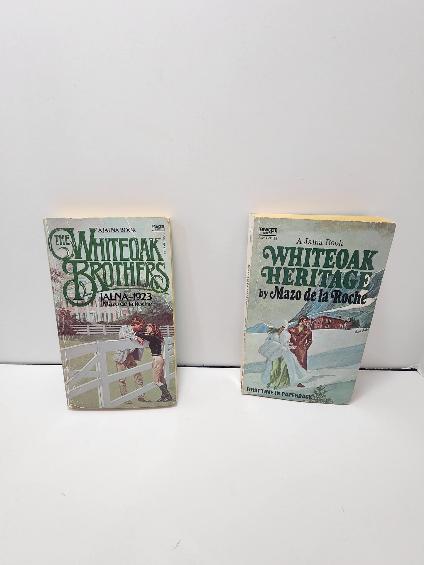 WHITEOAK HERITAGE By Mazo De La Roche 1974 Fawcett Paperback Historical Romance Lot Of 2 - Whiteoak Heritage - Romance Books - Mazo De Roche