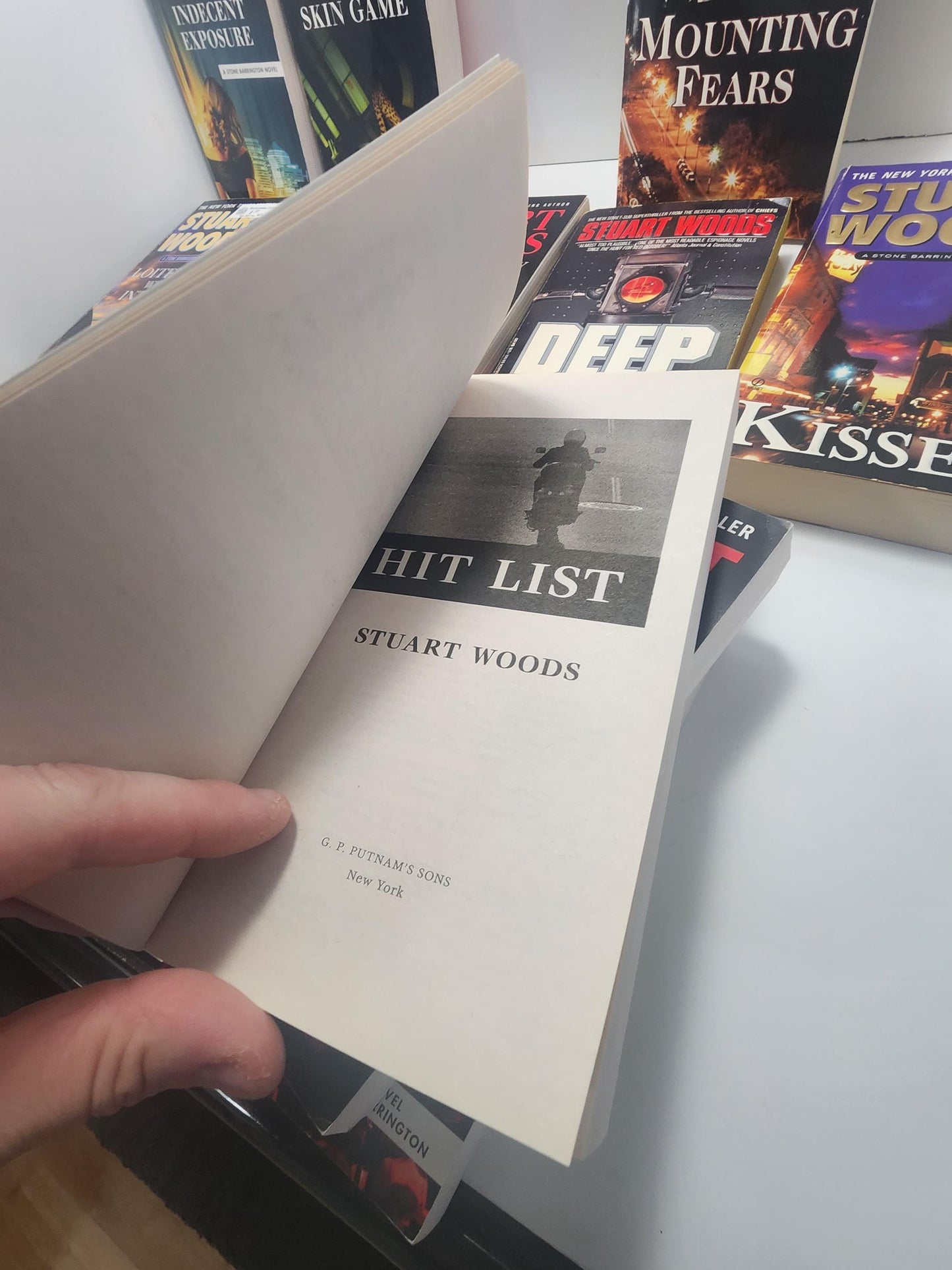 Stuart Woods Paperback Books - Paperback Books - Books - Book Series - Best Selling - Stuart Woods - Dead City